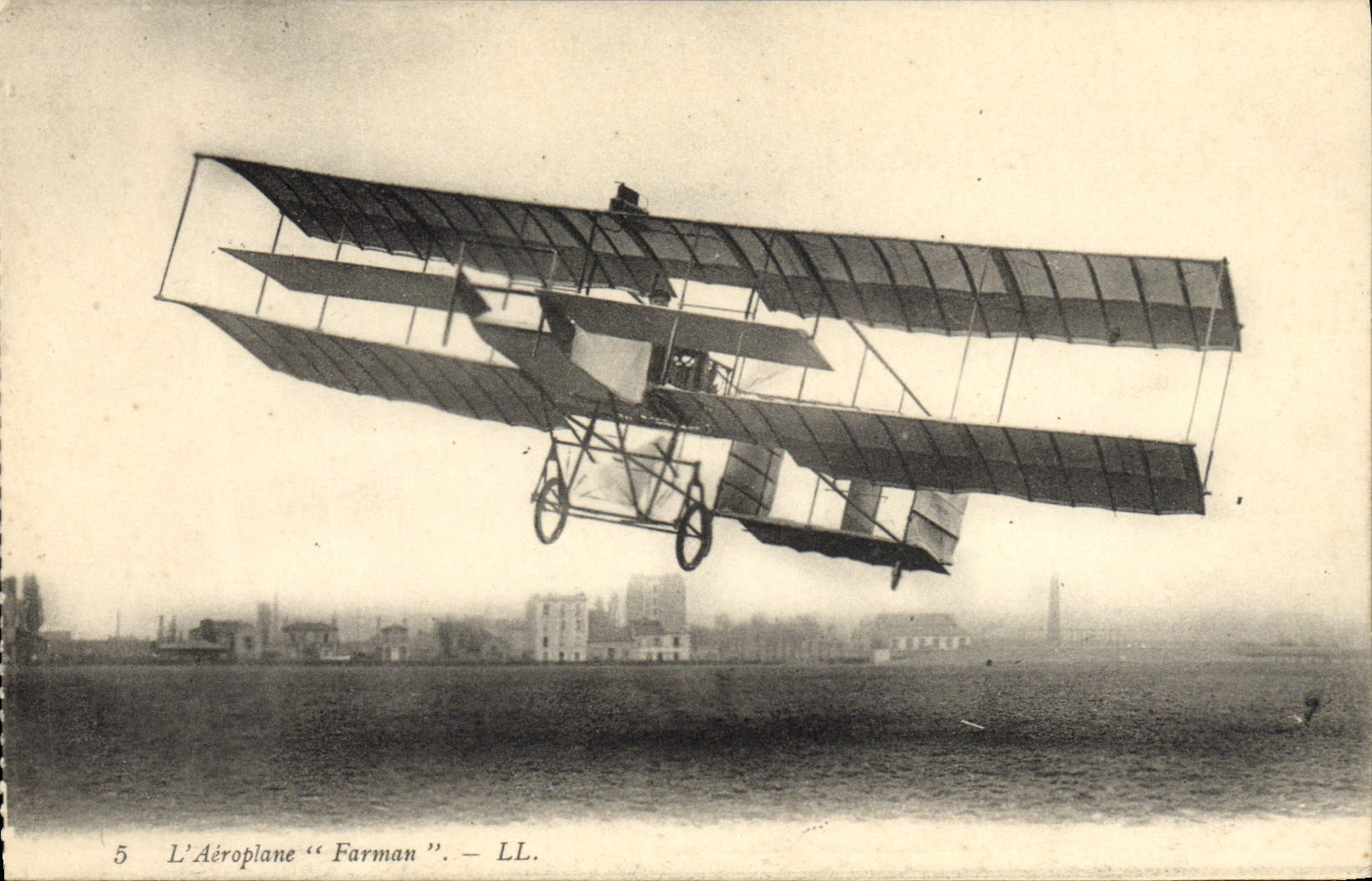 VINTAGE POSTCARD Plane Aviation the Farman airplane