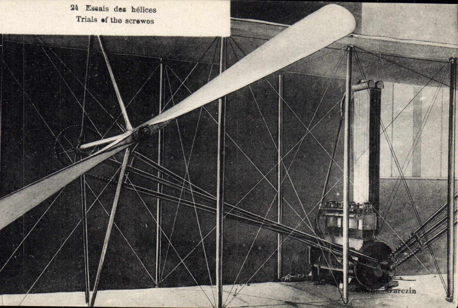 VINTAGE POSTCARD Plane Aviation Tests of the propellers Wilbur Wright
