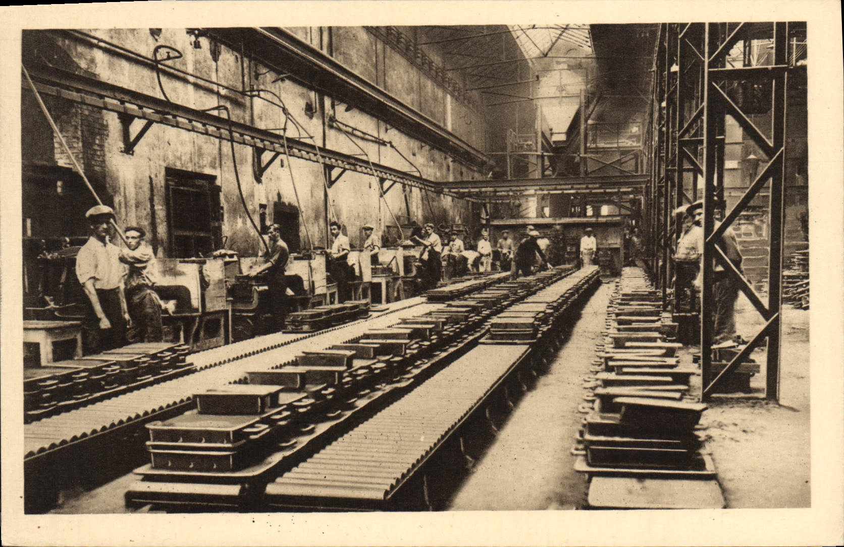 VINTAGE POSTCARD Automobile Group of production of the cars Peugeot Sochaux Montbeliard Foundry of Sochaux