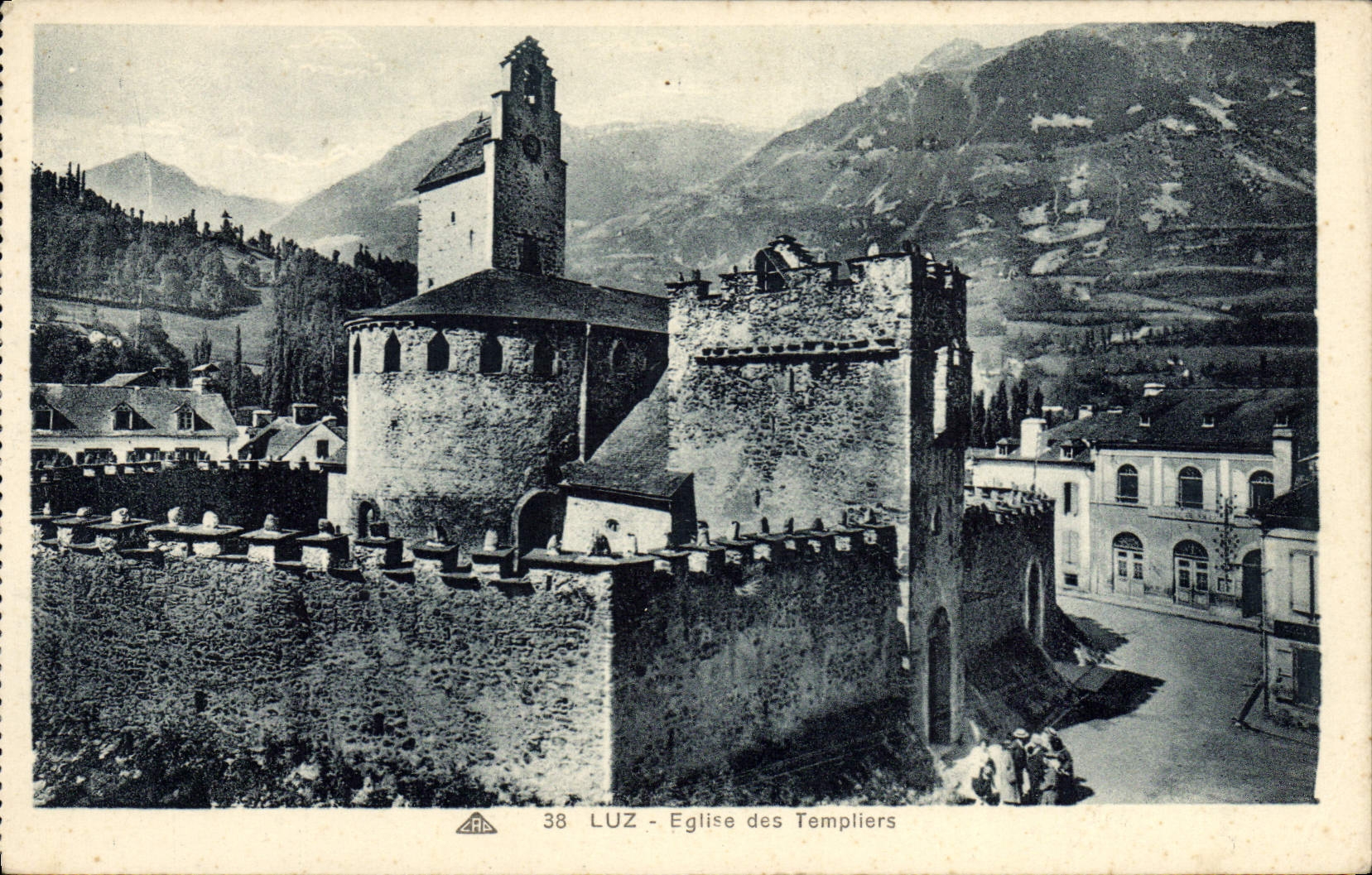 CPA Luz Eglise Des Templiers