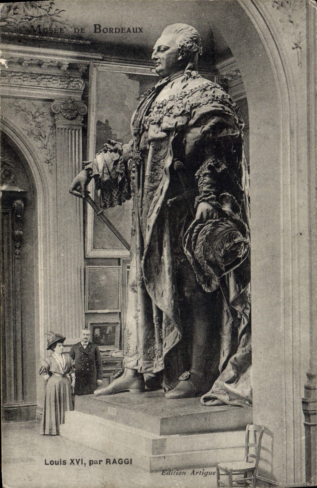 Museo de la POSTAL de la VENDIMIA de Burdeos Louis XVI de Raggi