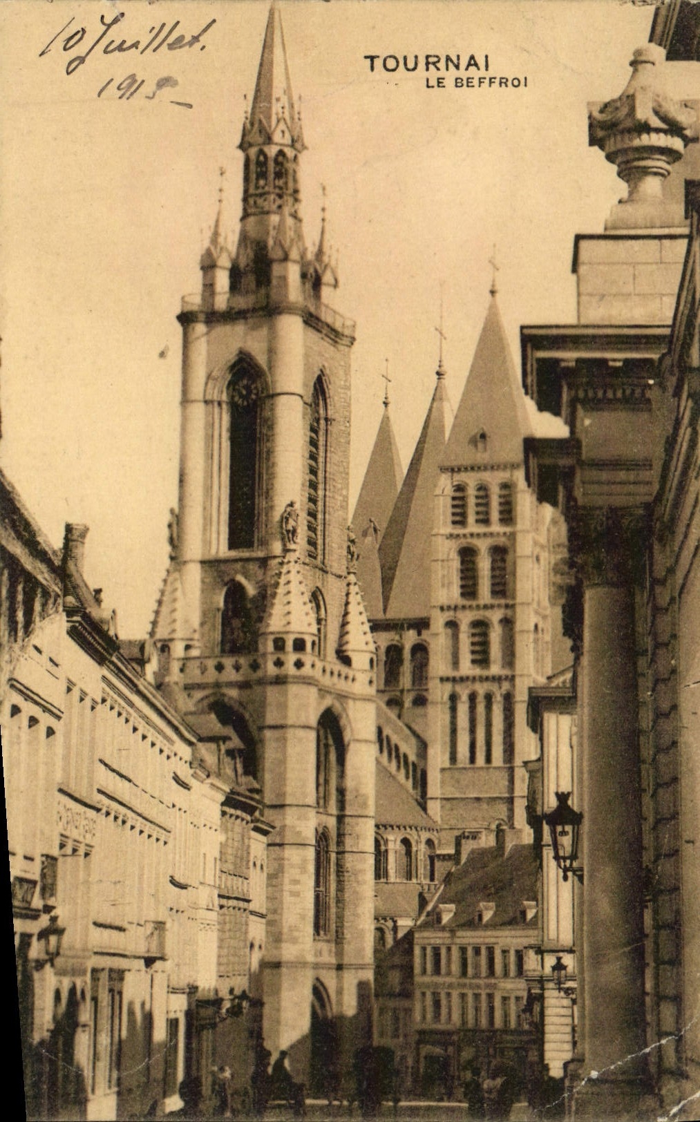 CPA Tournai Le beffroi