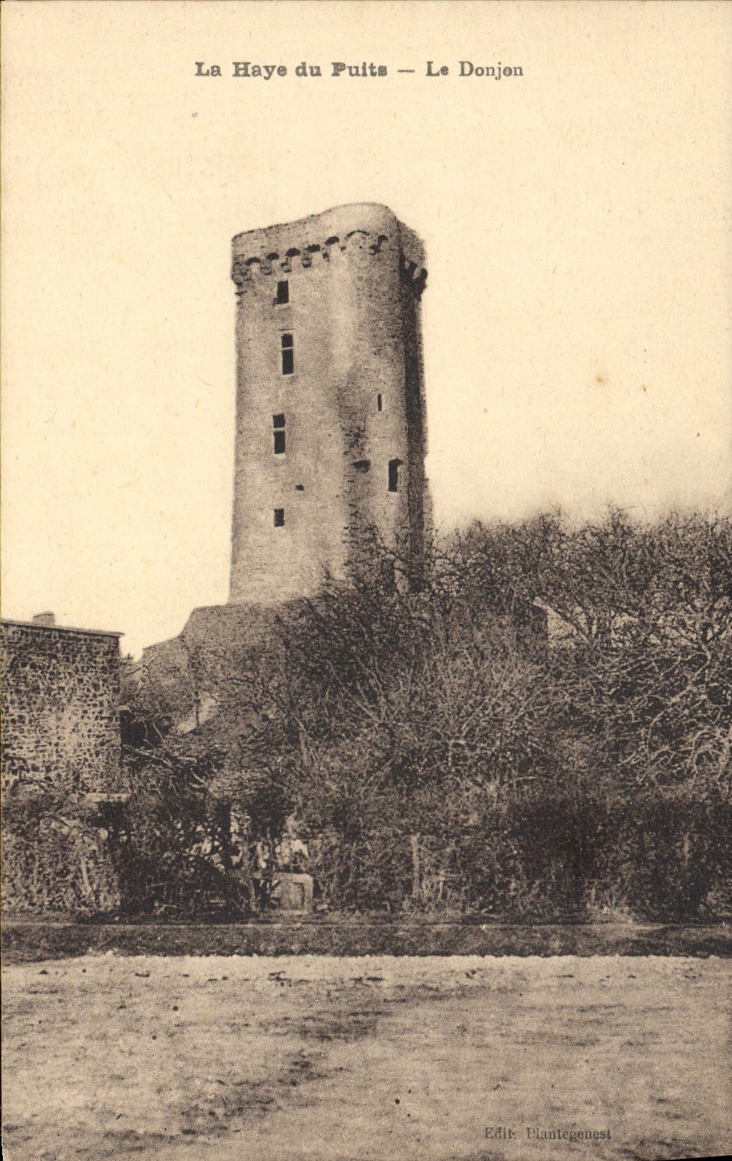 CPA La Haye du puits Le donjon 
