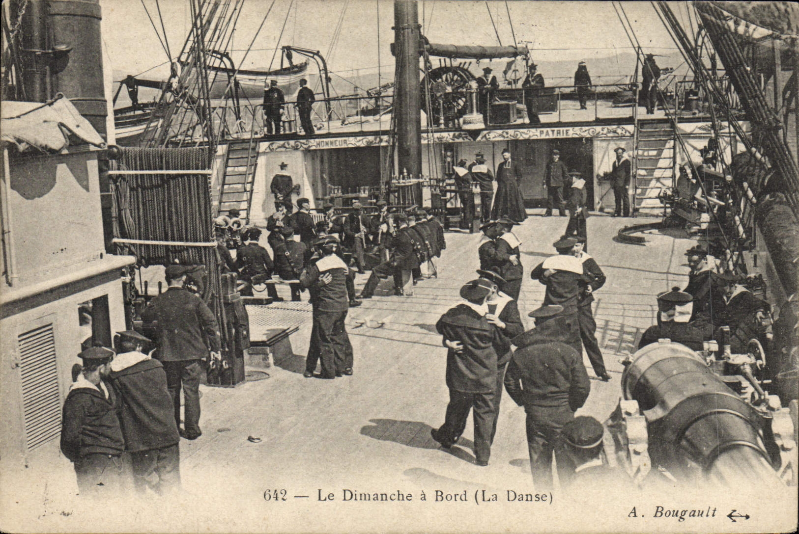 CPA Bateau le dimanche a bord La danse 