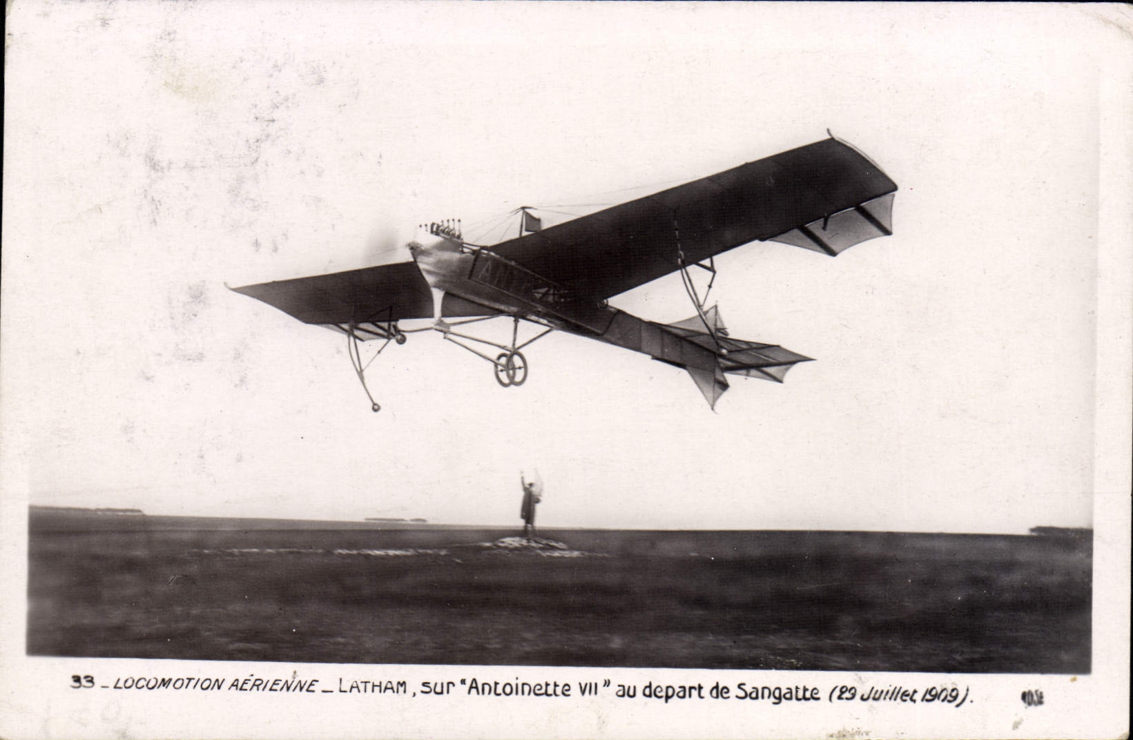 VINTAGE POSTCARD Plane Latham Aviation on Antoinette at the beginning of Sangatte July 29th, 1909