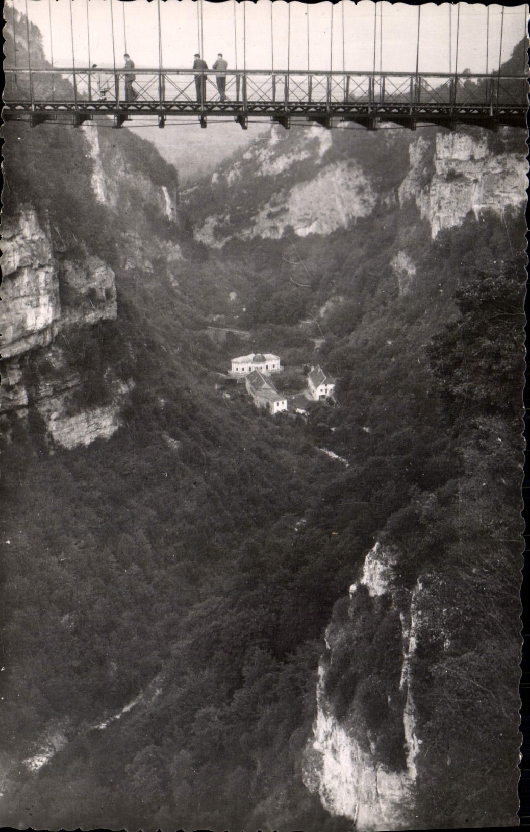 MODERN CARD the old bridge of Ruail on the torrent of Worn and the hydropathic establishment
