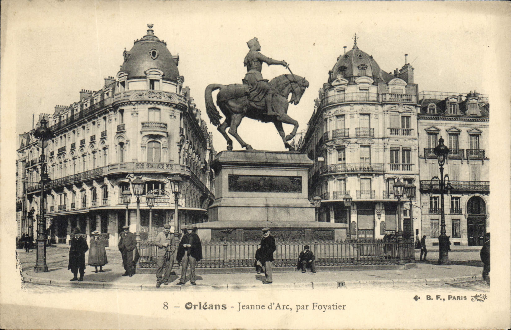 CPA Orleans Jeanne d'Arc par Foyatier 