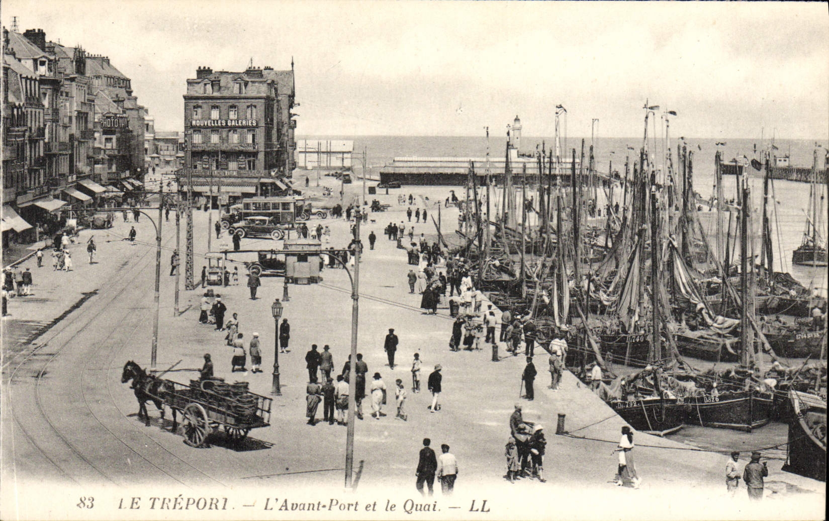 POSTAL Treport de la VENDIMIA antes del puerto y de los barcos de Quay