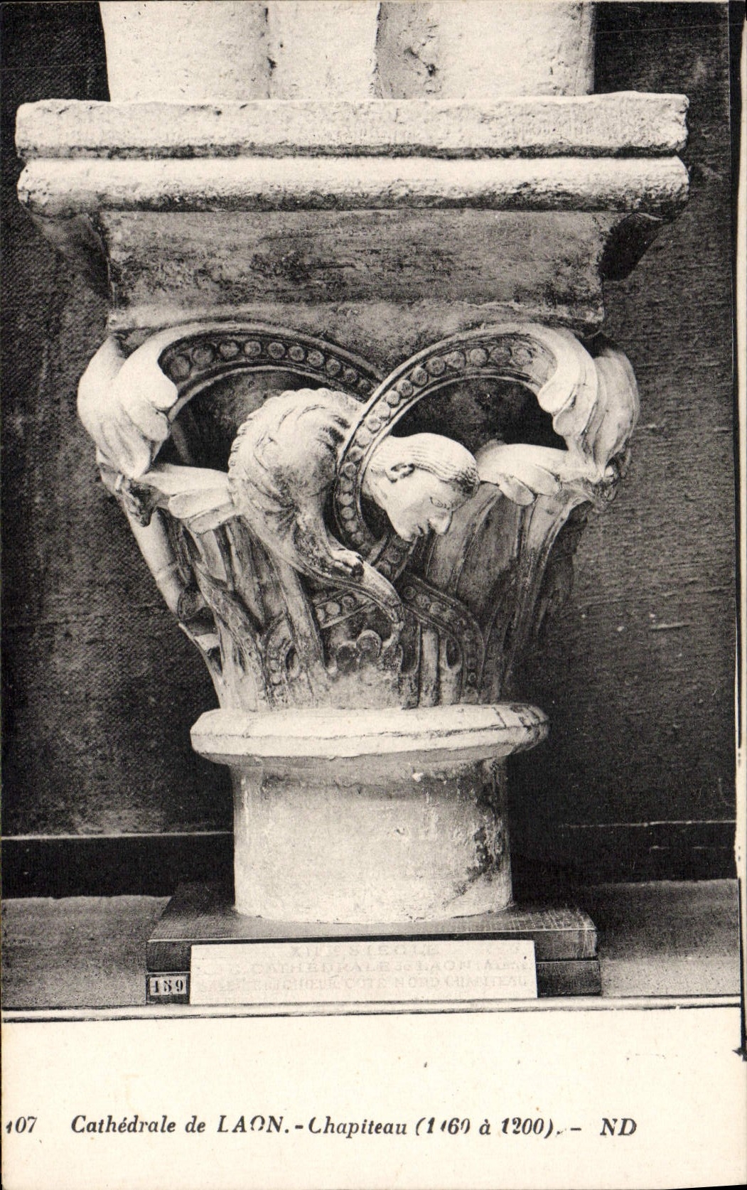 VINTAGE POSTCARD Laon Cathedral Capital