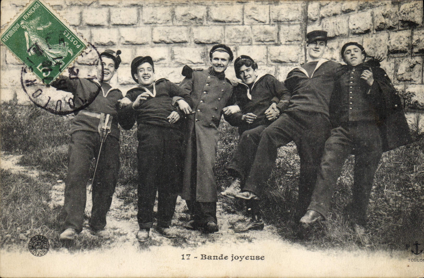 CPA Bateau Bande joyeuse Marins