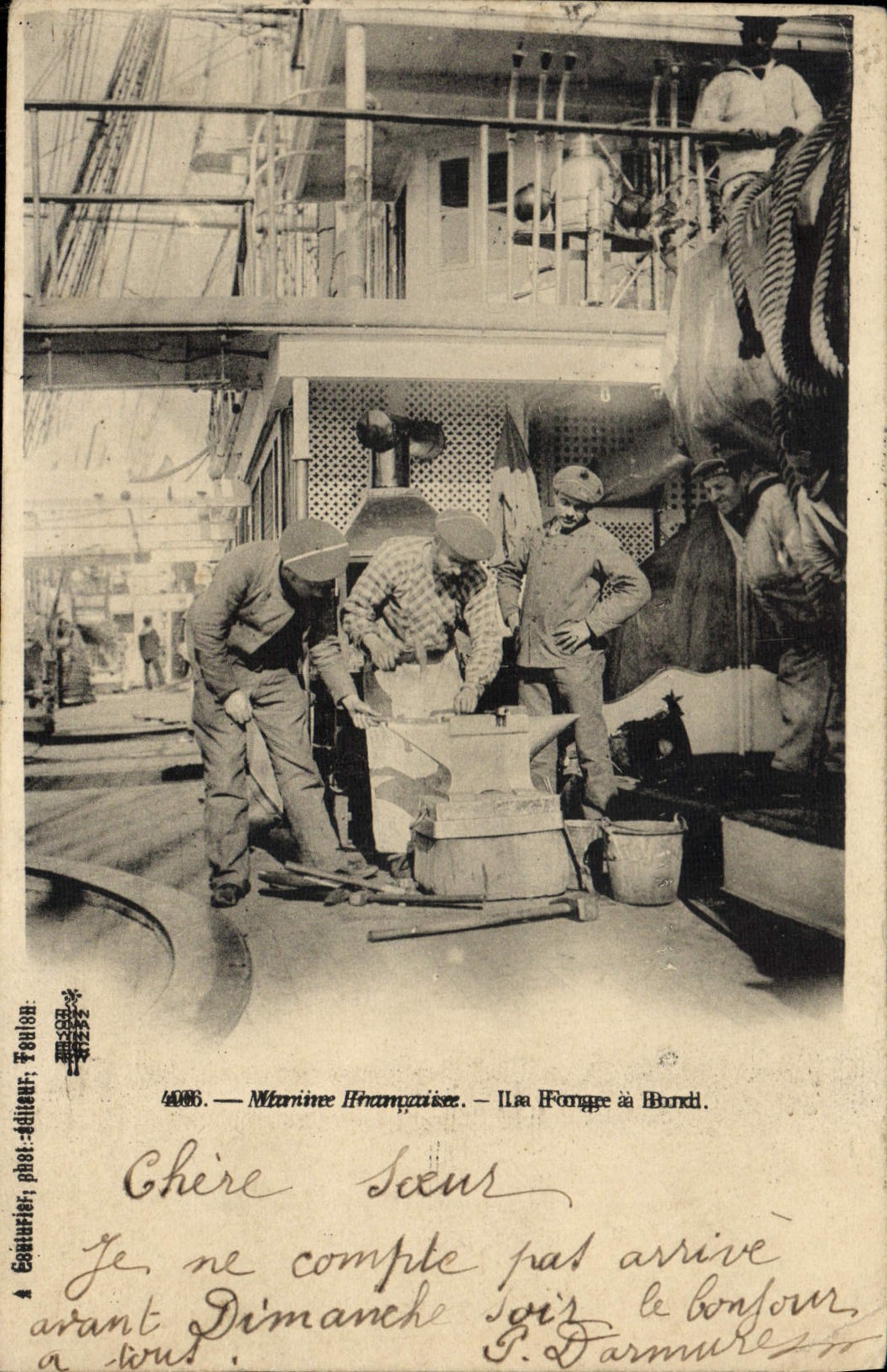 CPA Bateau La forge a bord Forgeron