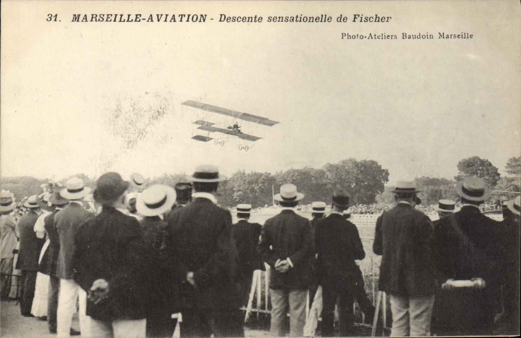 VINTAGE POSTCARD Plane Aviation Marseilles Aviation sensational Descent of Fischer