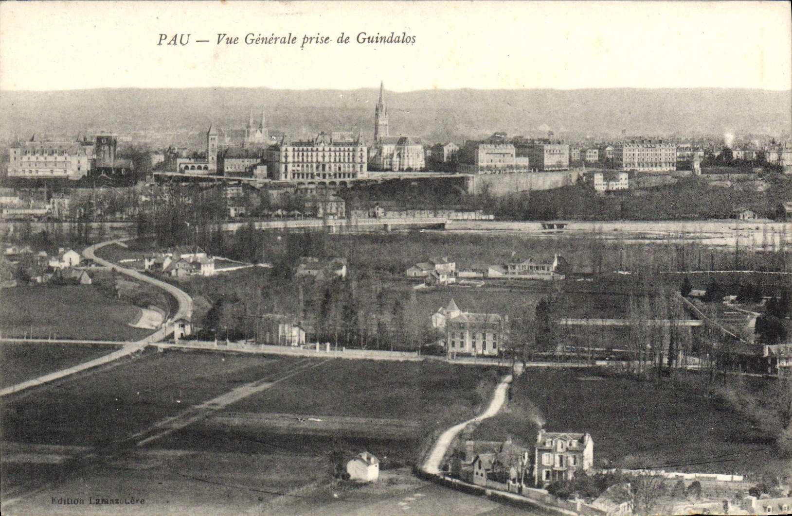 POSTAL Pau View Taken De Guindalos de la VENDIMIA