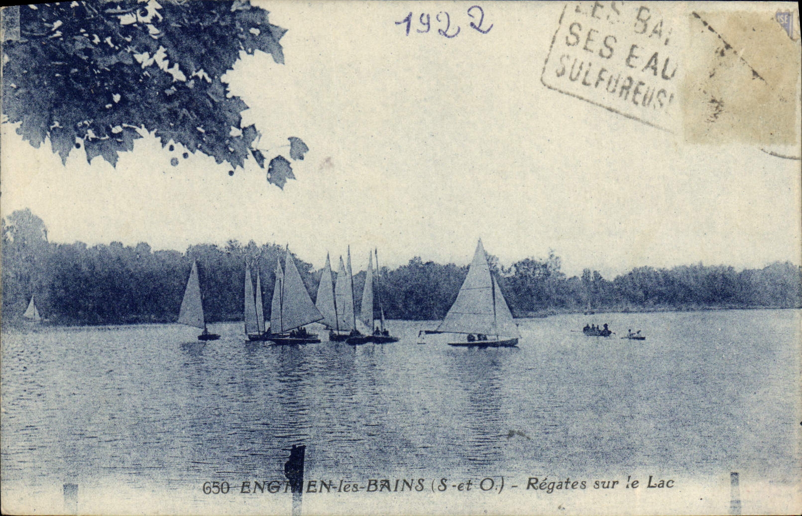 CPA Enghien Les Bains Regates sur le lac Bateaux