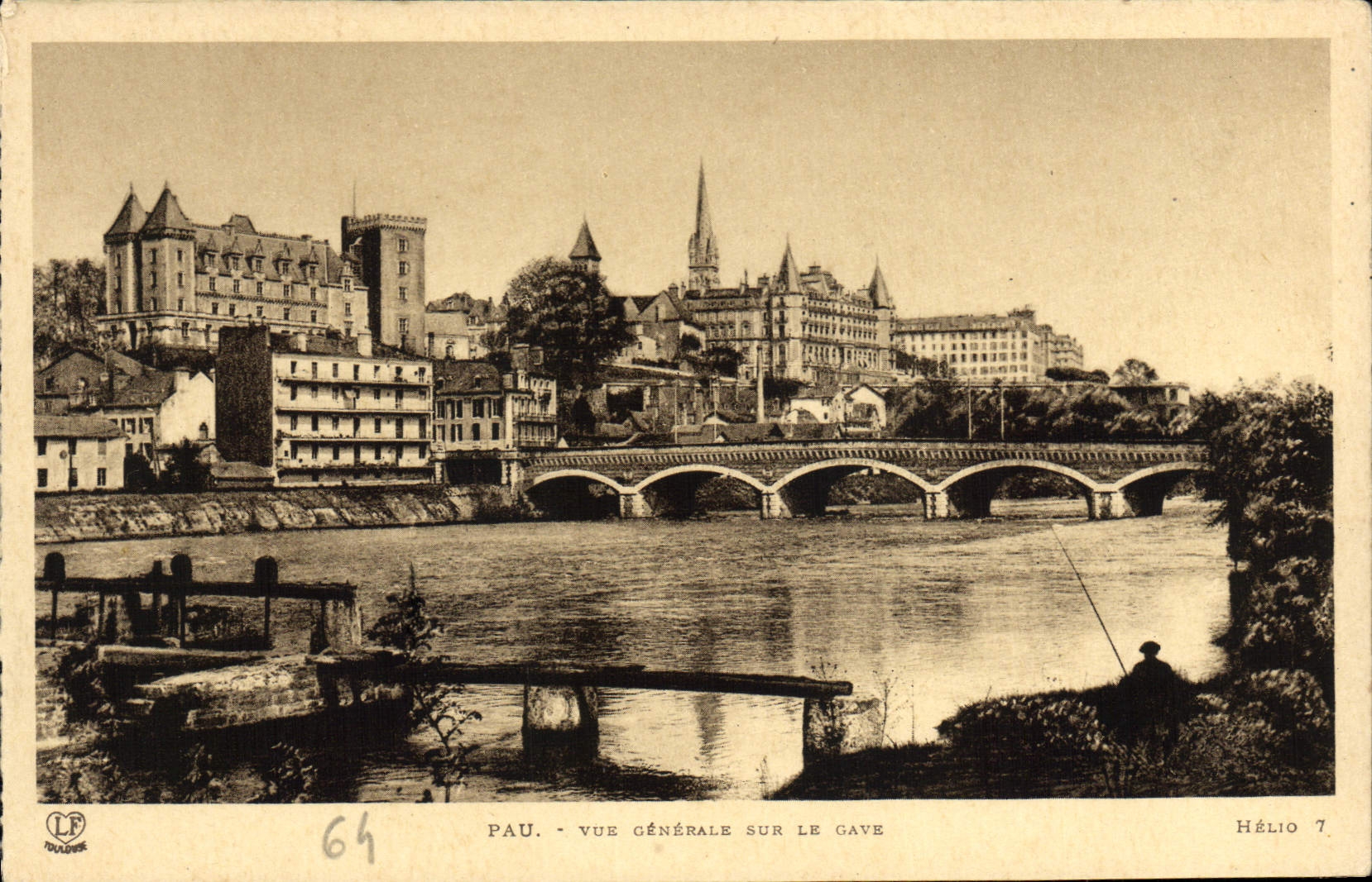 CPA Pau Vue Generale Sur Le Gave Peche Pecheur 