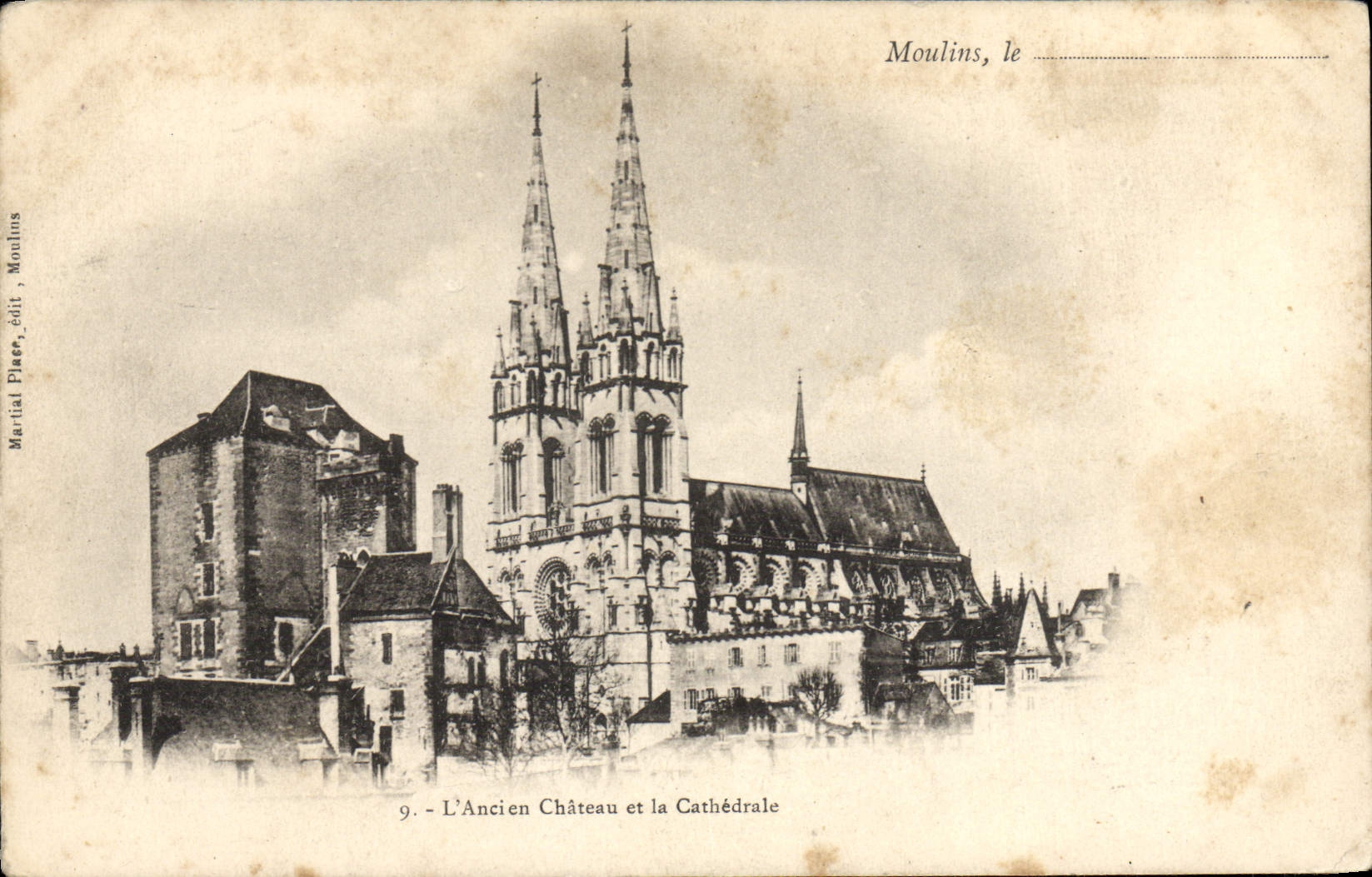 VINTAGE POSTCARD Moulins the Old Castle And the Cathedral
