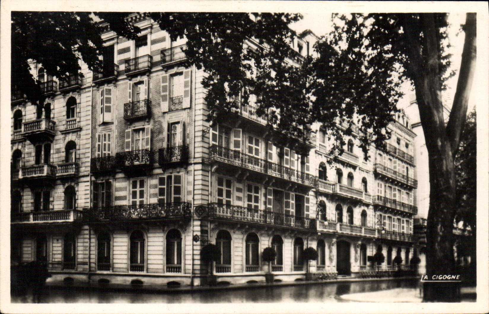 CPA Vichy Hotel Des Ambassadeurs