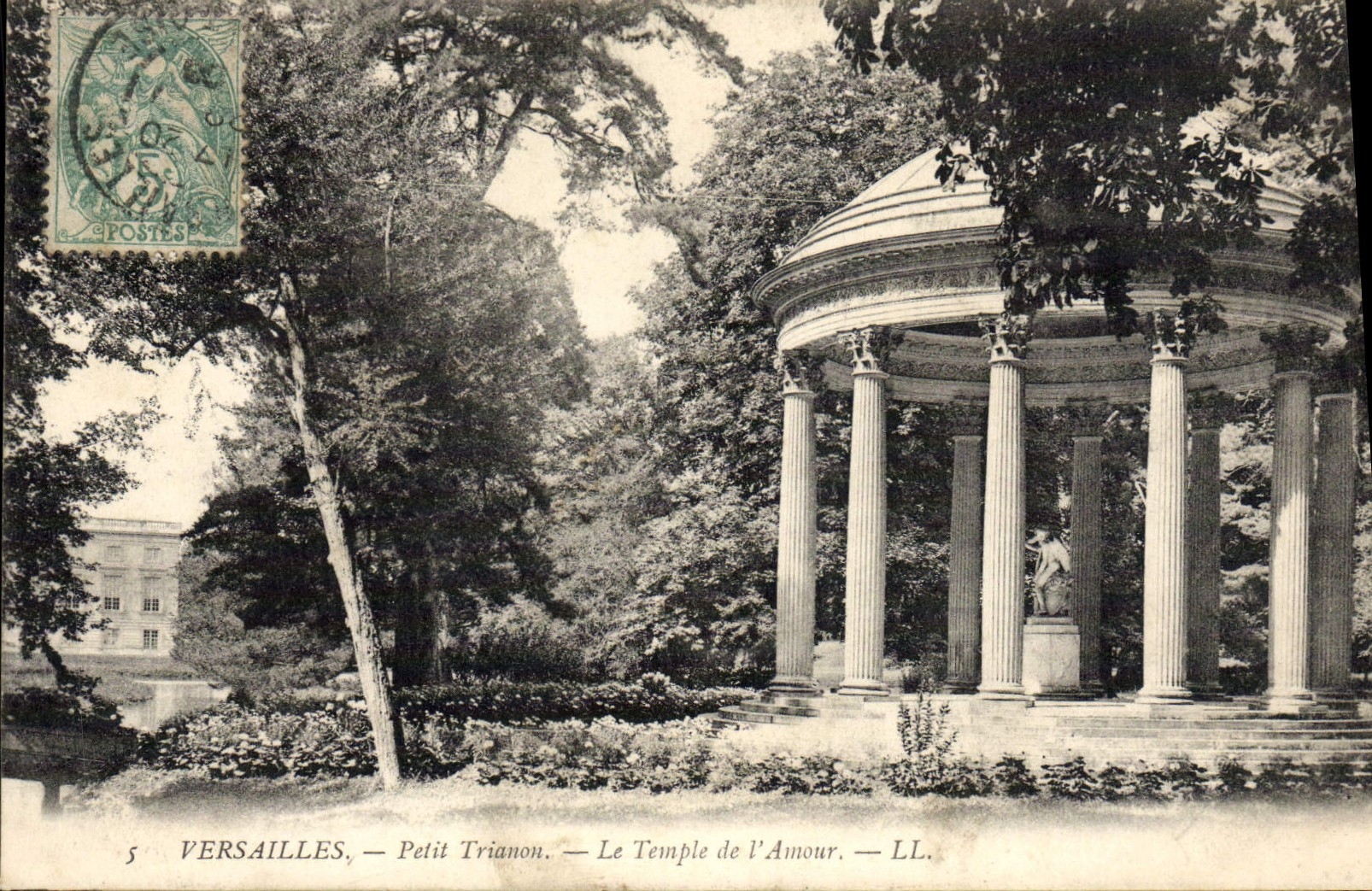 CPA Versailles Petit Trianon Le Temple De I'Amour
