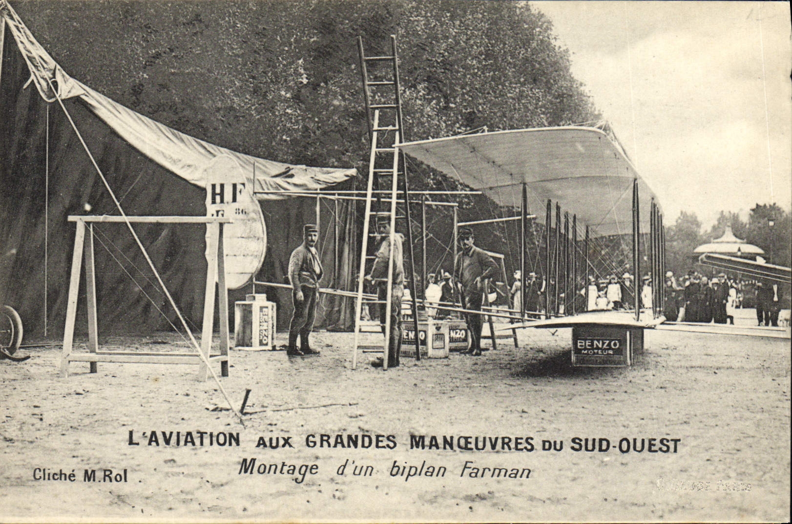 CPA Avion Aviation des Grandes Manoeuvres du Sud Ouest Montage d'un biplan Farman