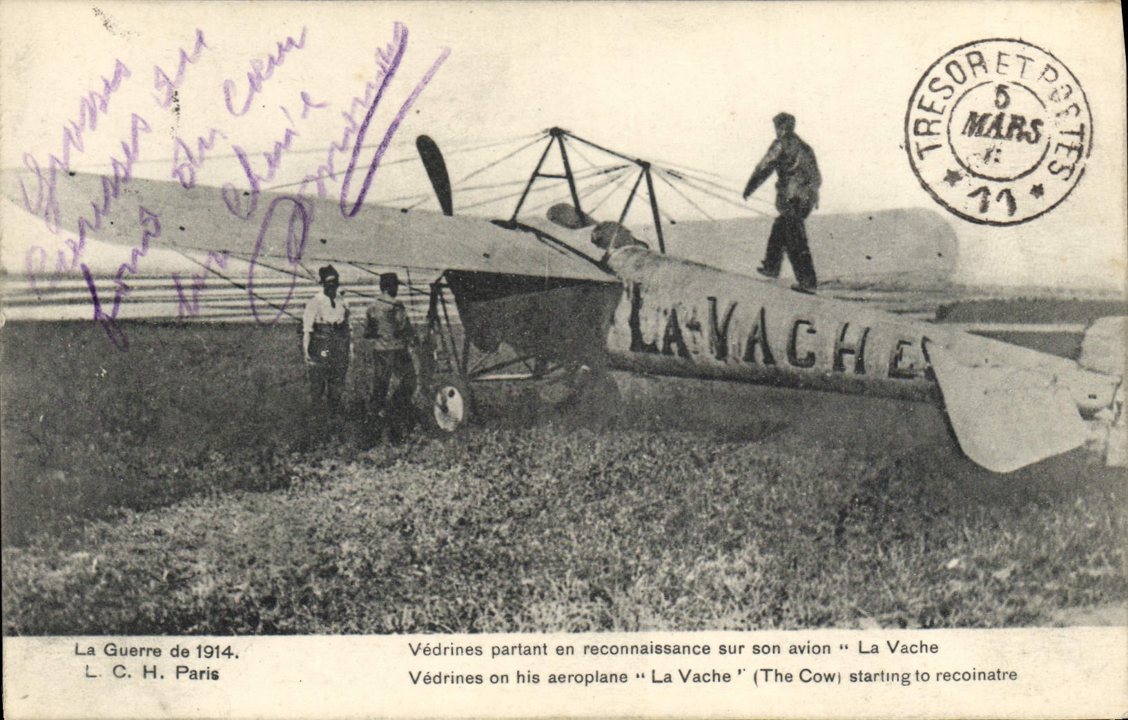 VINTAGE POSTCARD Plane Vedrines Aviation leaving in recognition on its plane the Cow