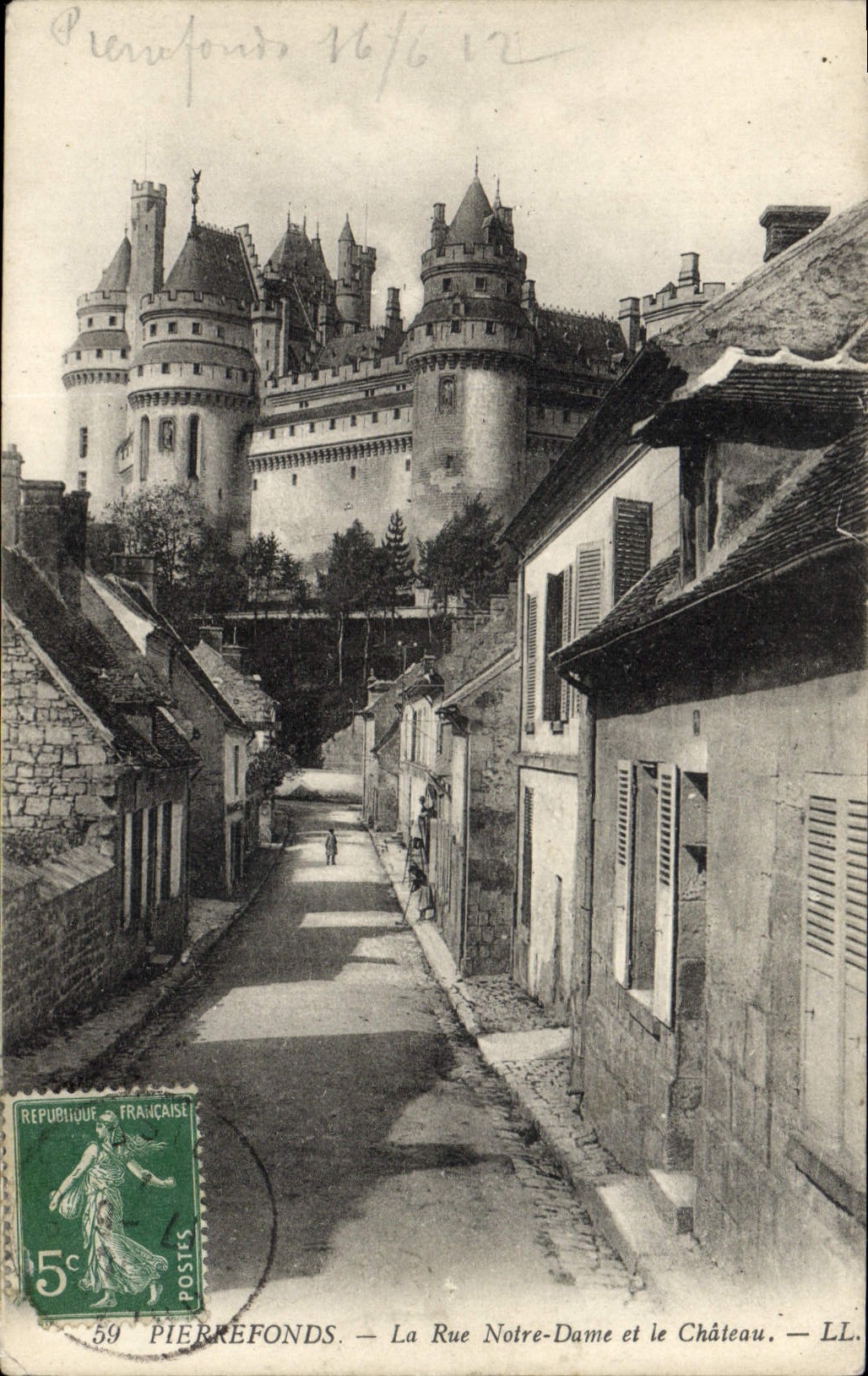 VINTAGE POSTCARD Pierrefonds the Street Notre Dame and the Castle