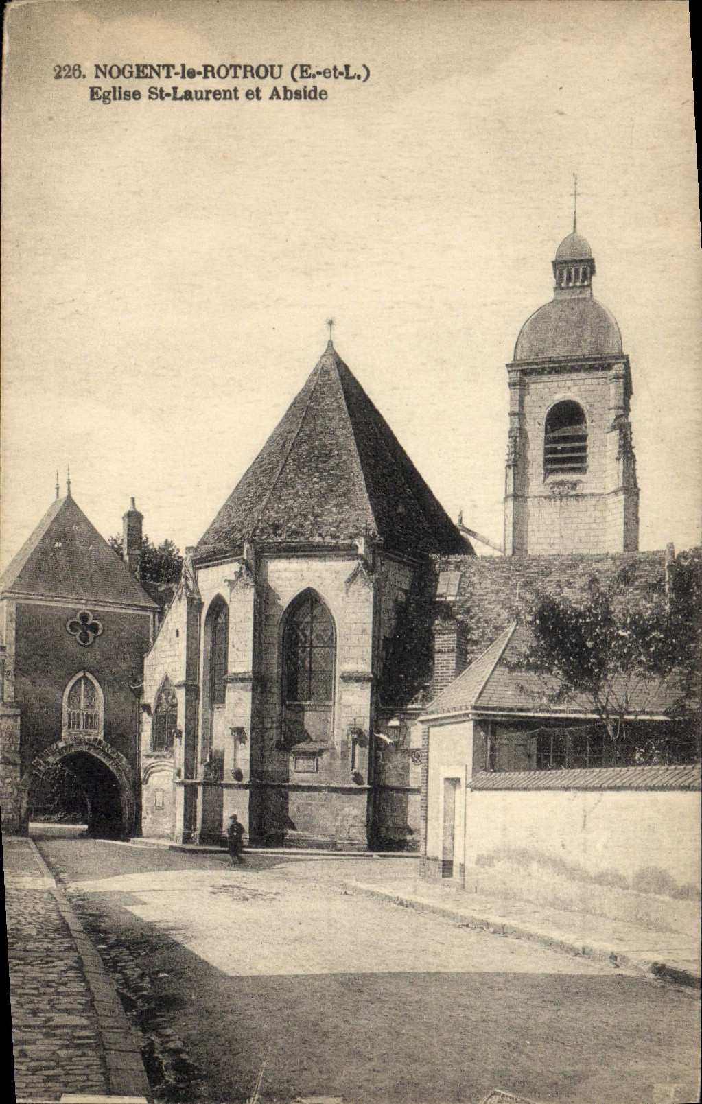 CPA Nogent Le Rotrou Eglise St Laurent et Abside 