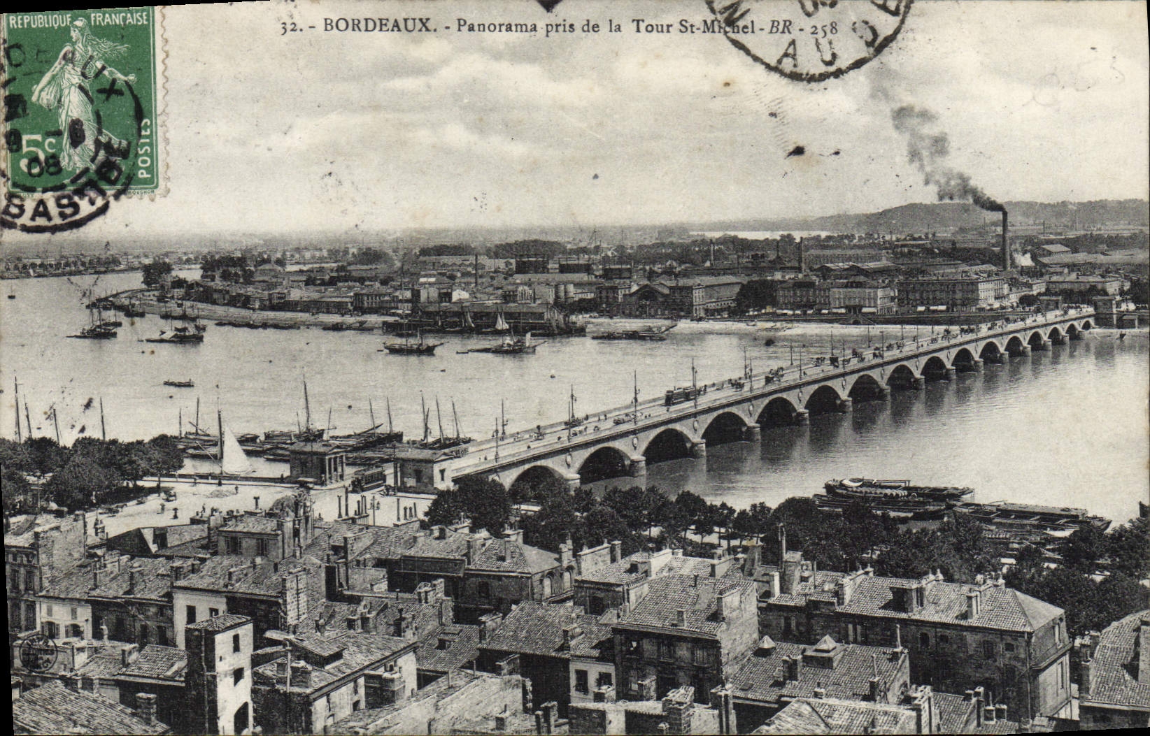 Panorama de Burdeos de la POSTAL de la VENDIMIA tomado del St Miguel de la torre