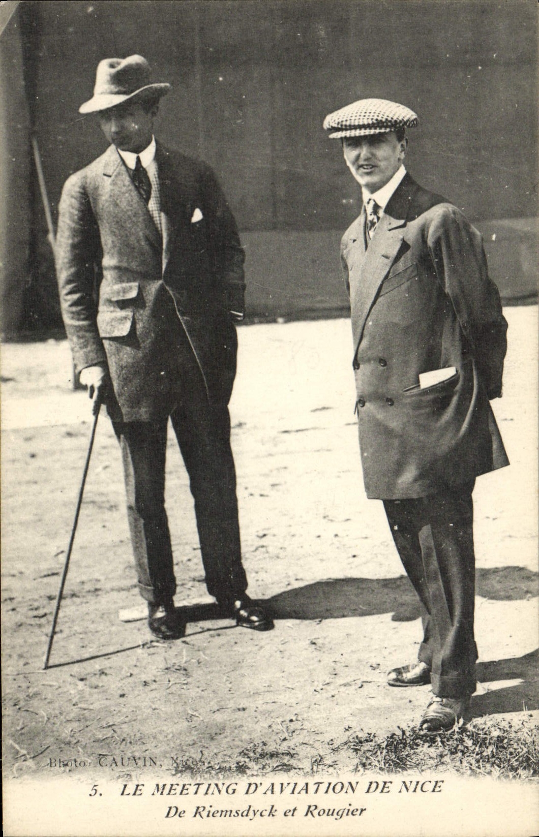 VINTAGE POSTCARD Plane Aviation Air display of Nice De Riemsdyck and Rougier