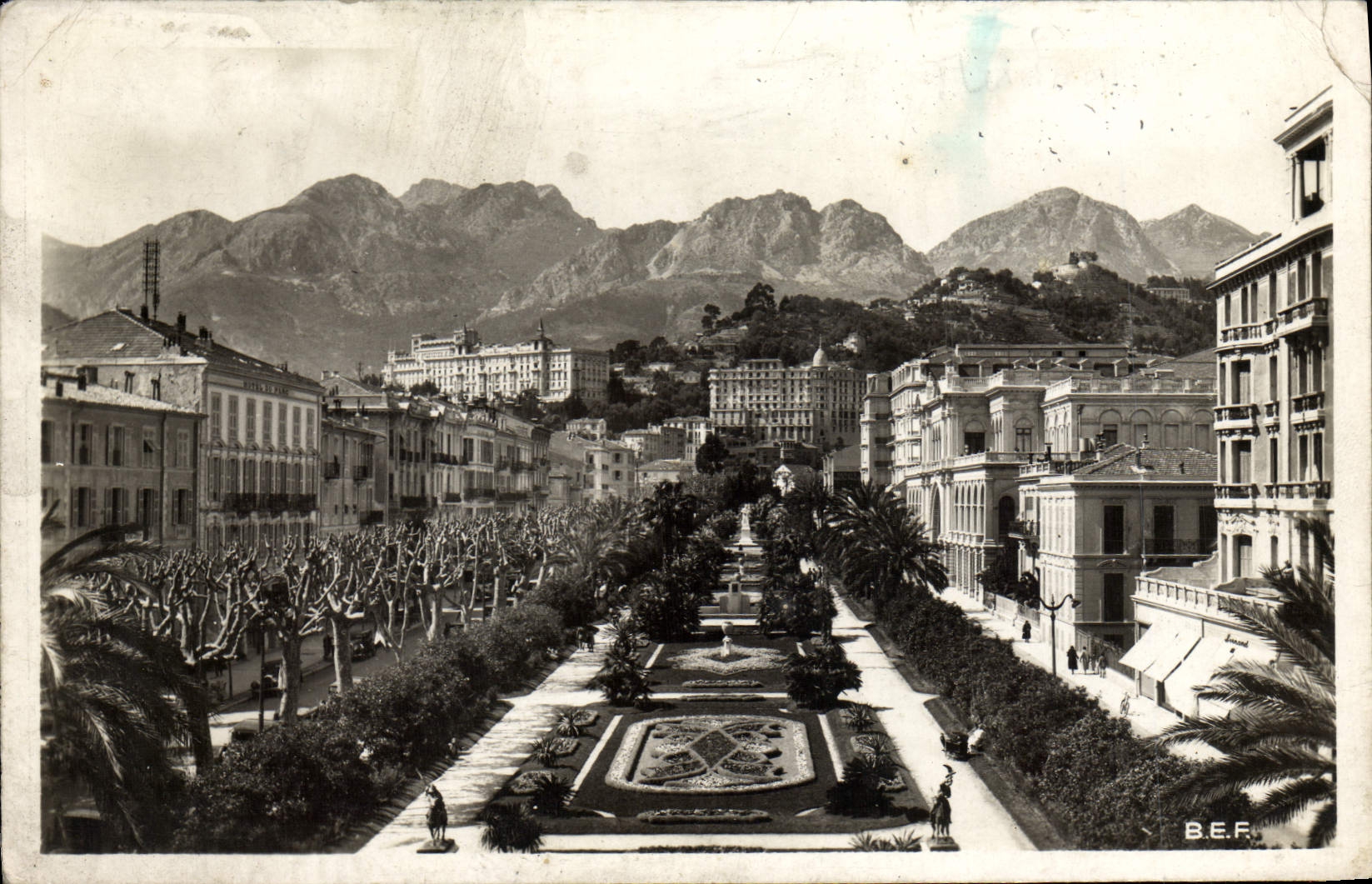 CPM Menton Le Jardin Public