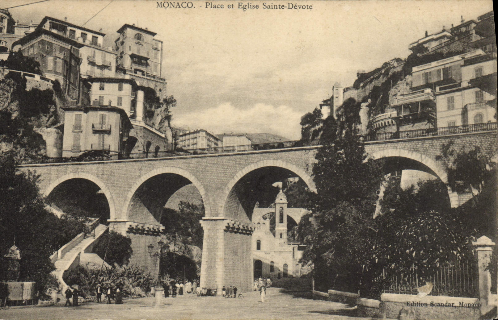 CPA Monaco Place Et Eglise Sainte Devote