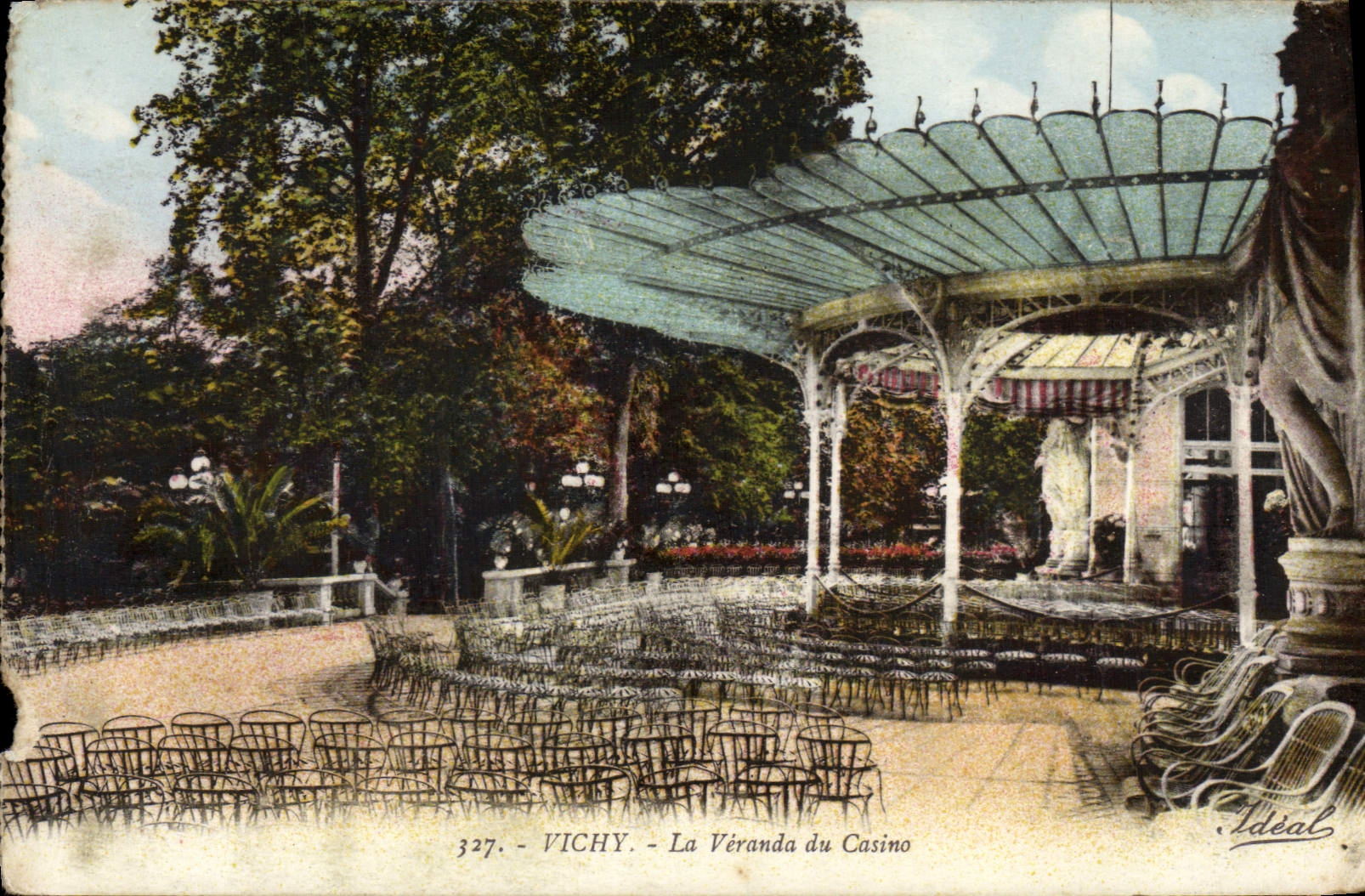 CPA Vichy La Veranda Du Casino