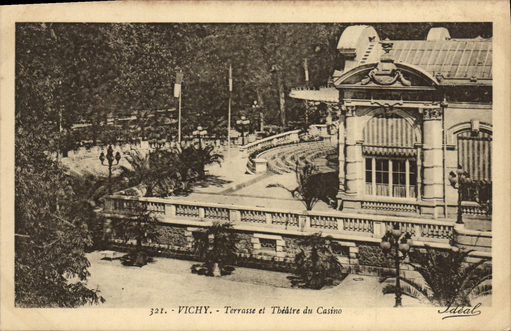 CPA Vichy Terrasse Et Theatre Du Casino