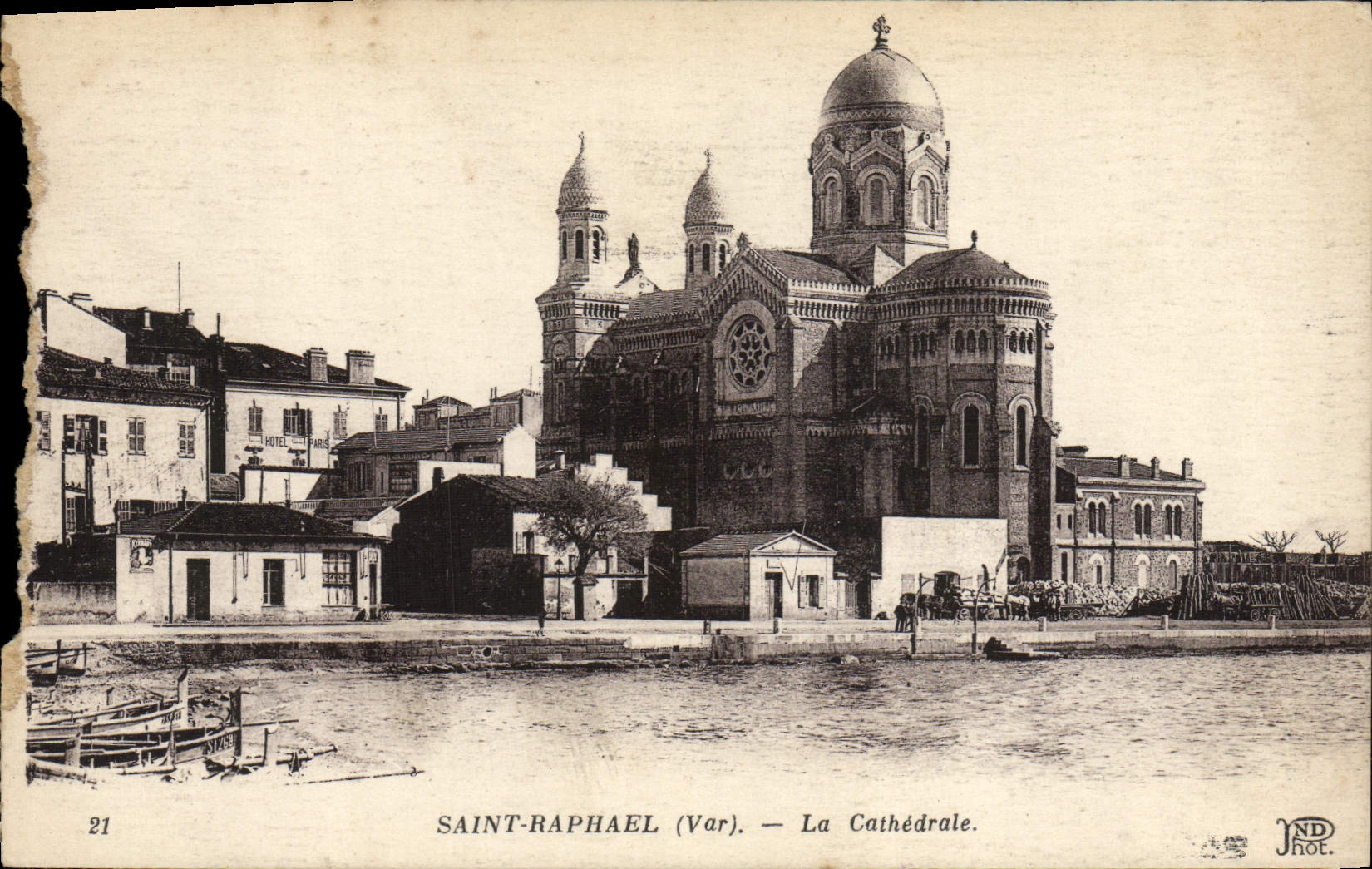CPA Saint Raphael La Cathedrale