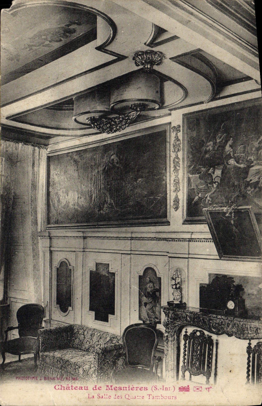 VINTAGE POSTCARD Castle De Mesnieres the room of the four drums