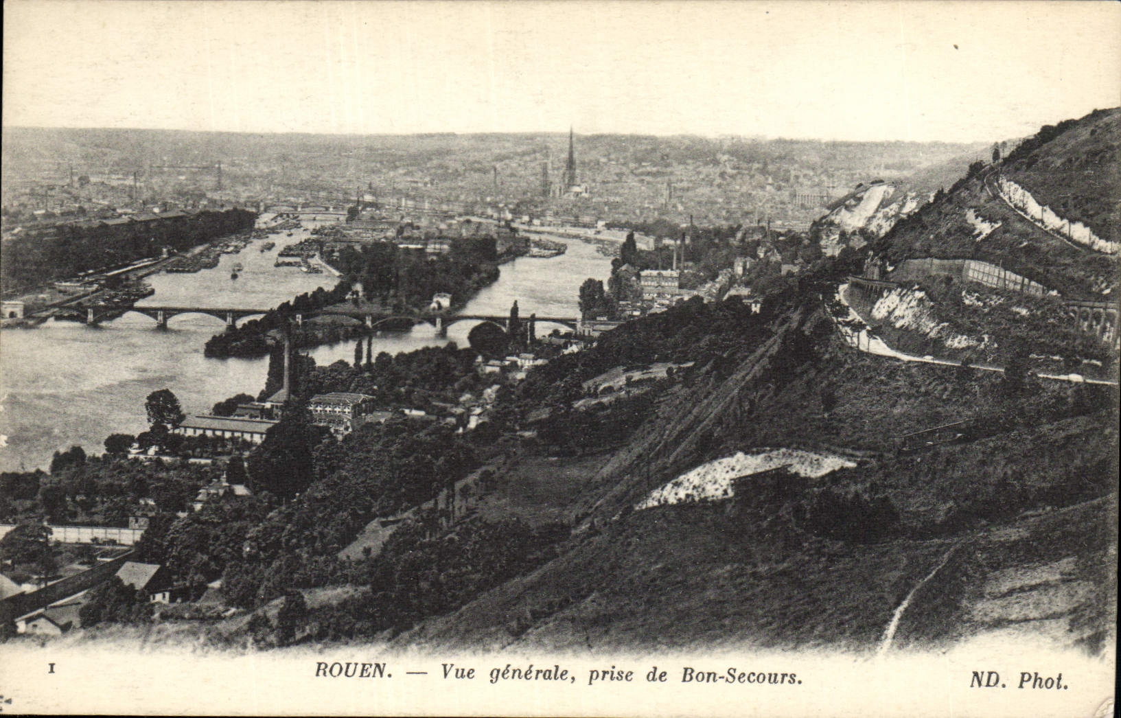 CPA Rouen Vue Generale Prise De Bon Secours