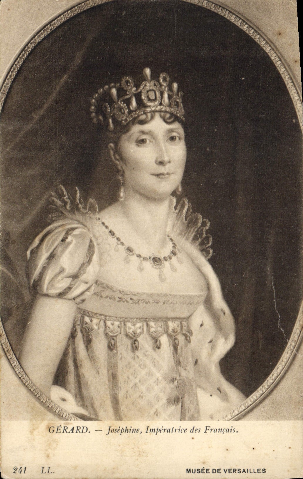VINTAGE POSTCARD Gerald Josephine Empress Of the French Museum of Versailles