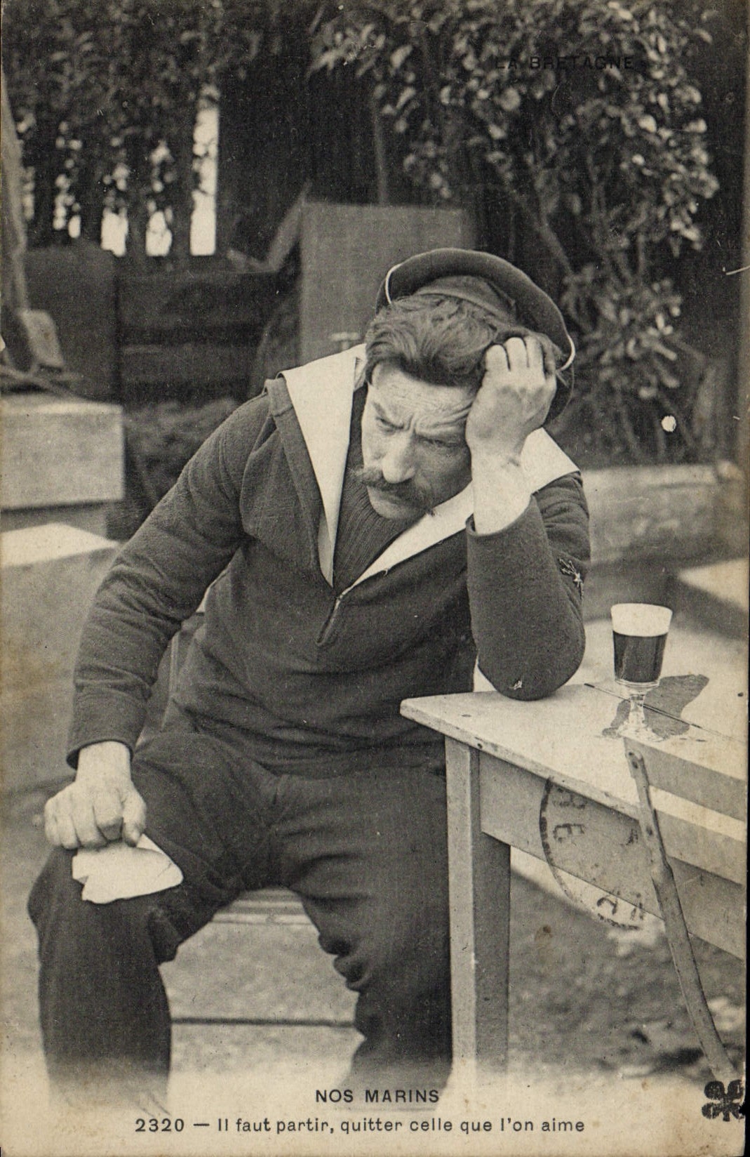 VINTAGE POSTCARD Boat Our sailors It faujt to leave