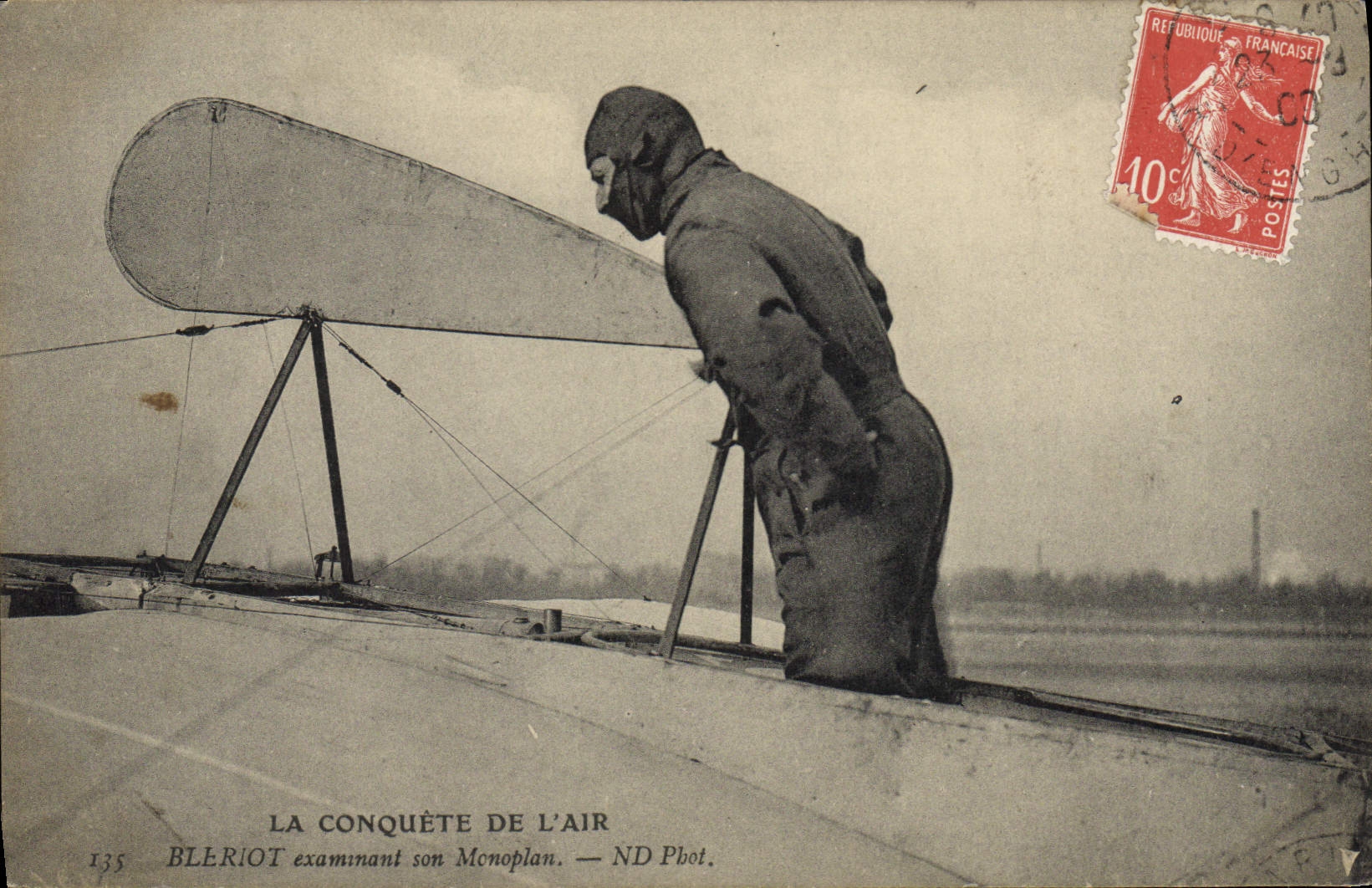 VINTAGE POSTCARD Plane Bleriot Aviation examining its Monoplane