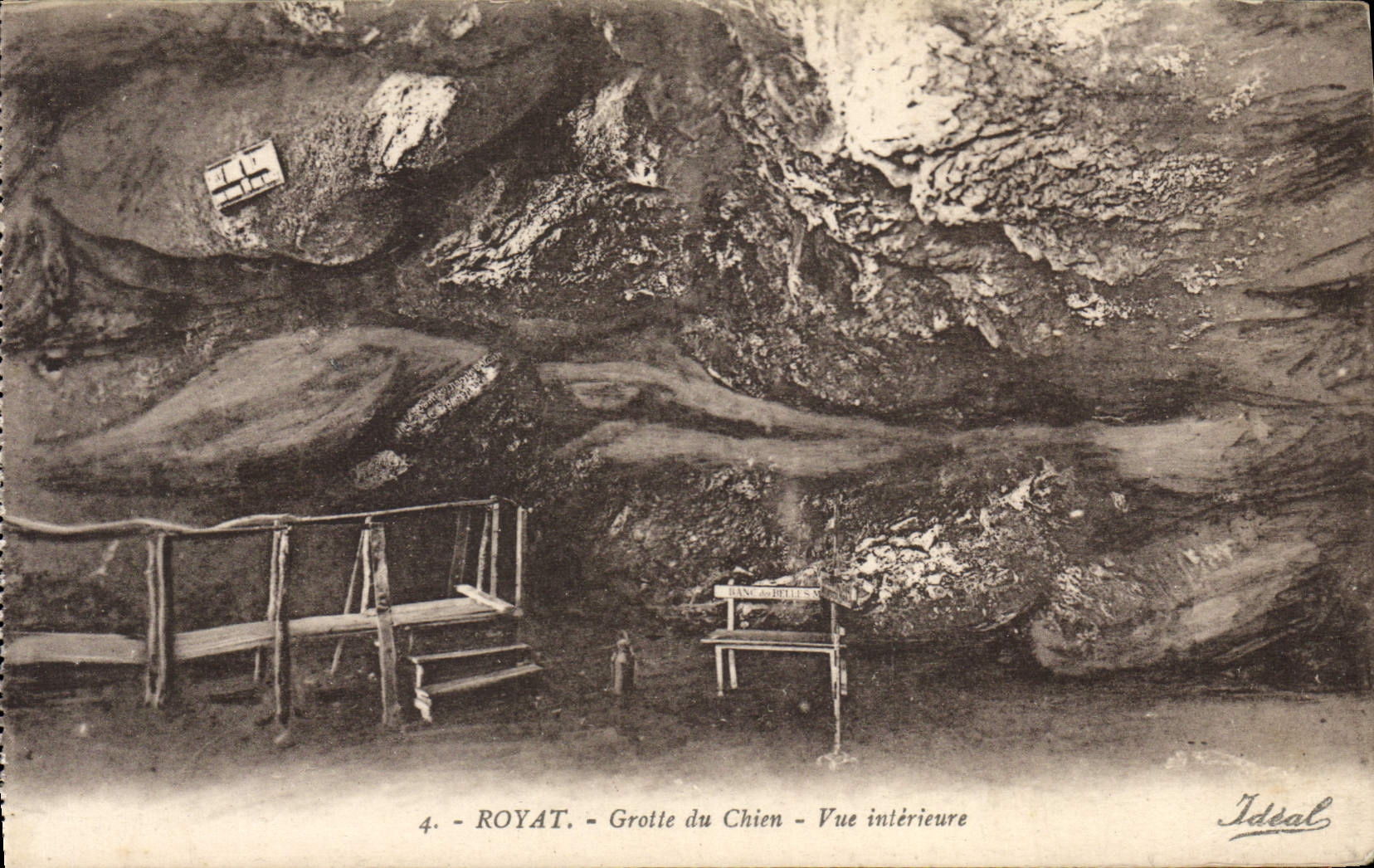 VINTAGE POSTCARD Roytat Cave Of the Dog Seen interior
