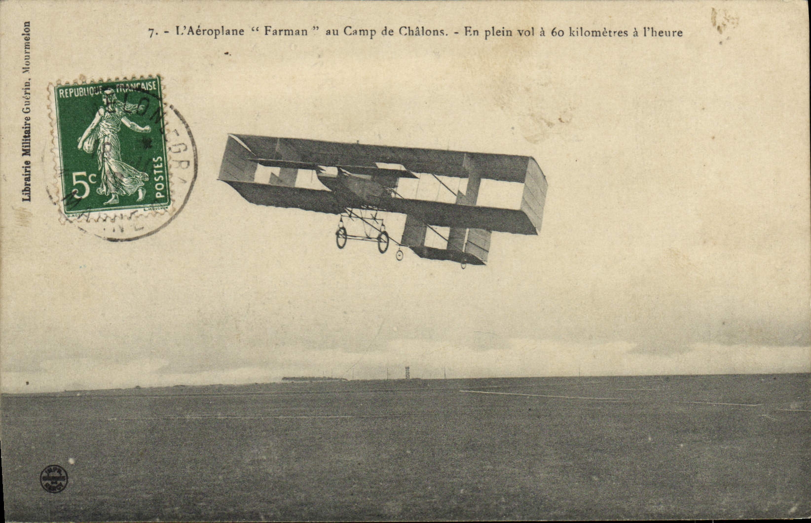 CPA Avion Aviation Aeroplane Farman au camp de Chalons En plein vol a 60 kilometres a l'heure 