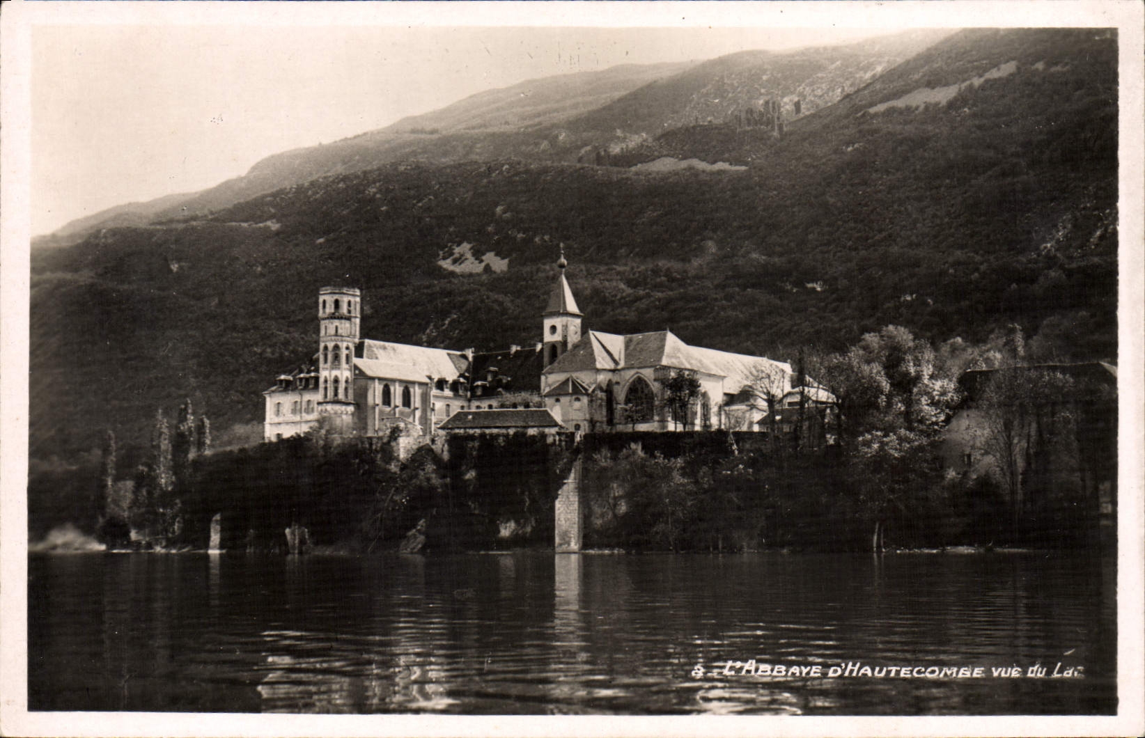 MODERN CARD the abbey D' Hautecombe seen of the lake