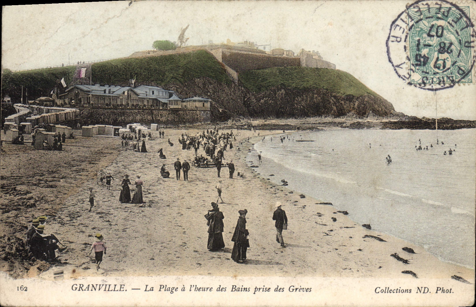 CPA Granville La plage a l'heure des bains prise des Greves