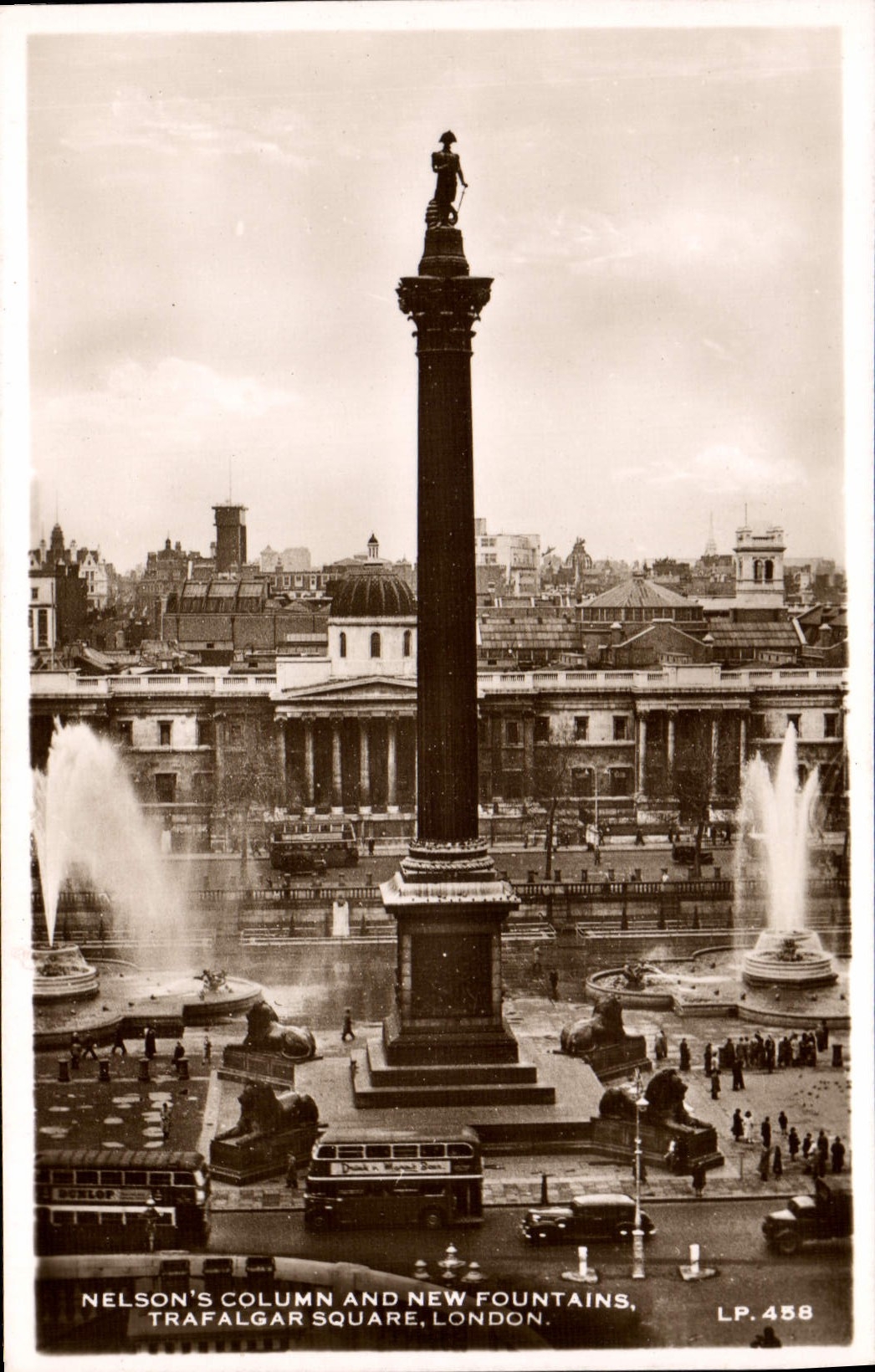 POSTAL MODERNA columna de Londres Nelson y jardín público de Trafalgar de las nuevas fuentes