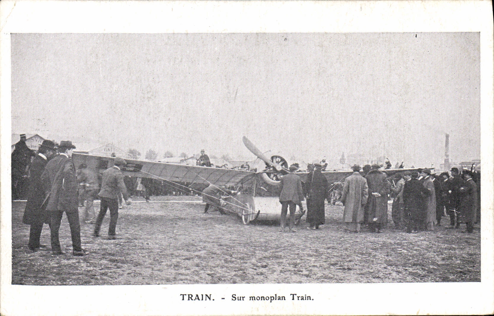 VINTAGE POSTCARD Plane Aviation Train On monoplane Train