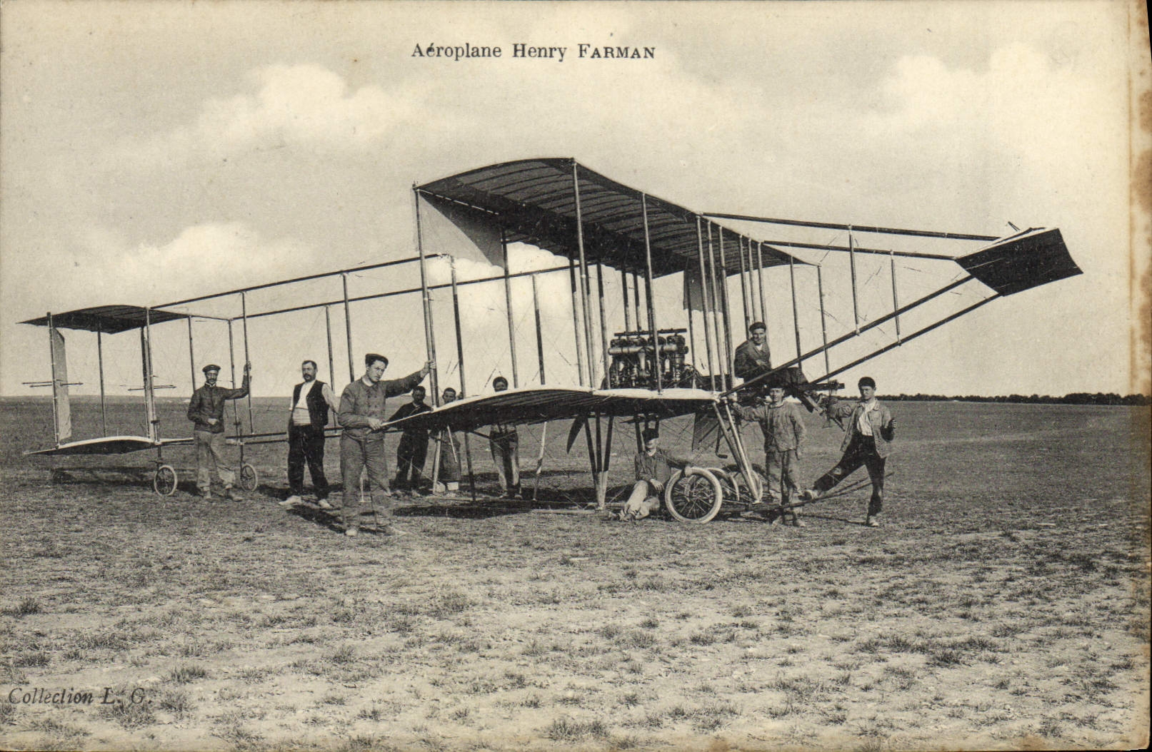 VINTAGE POSTCARD Plane Aviation Airplane Henry Farman