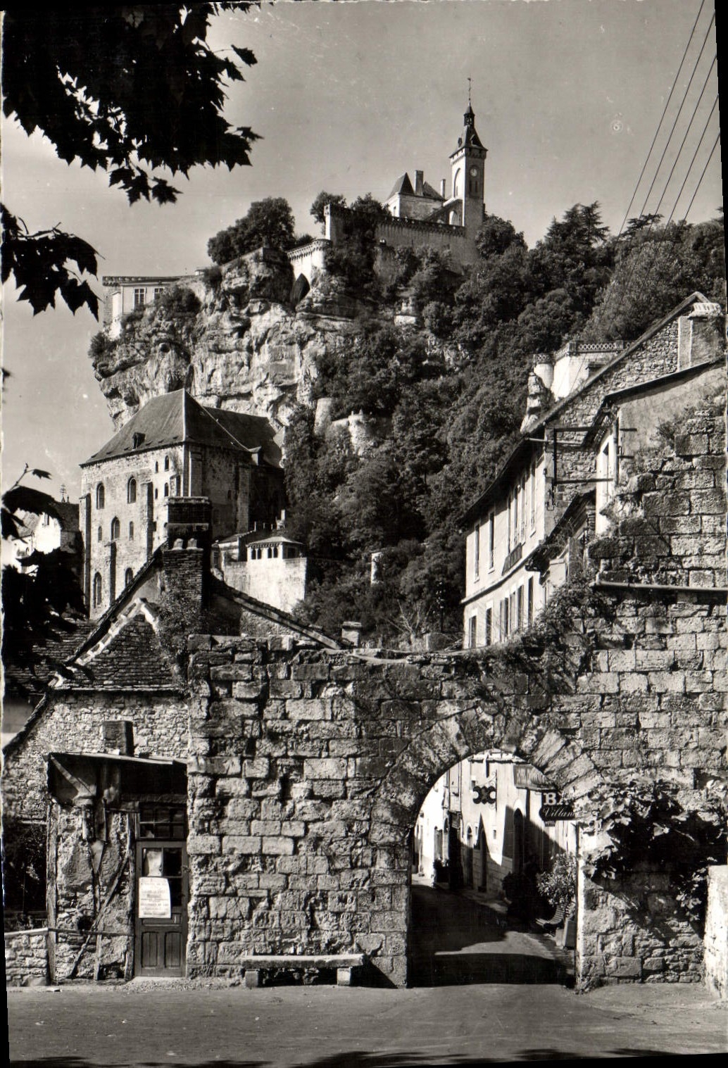 CPM Rocamadour Porte Du Figuier Entree de la ville