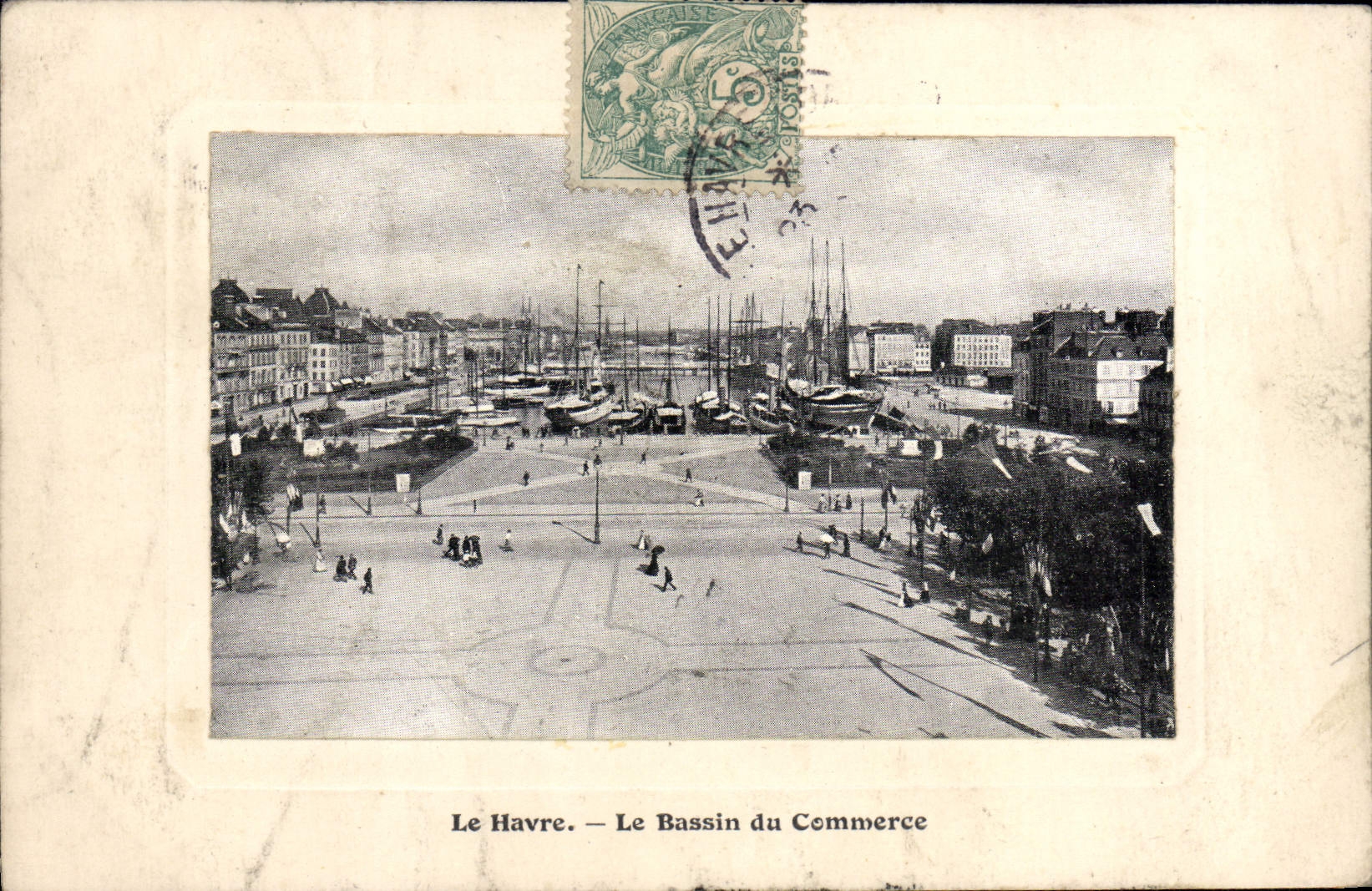 VINTAGE POSTCARD Le Havre the Basin Commercial