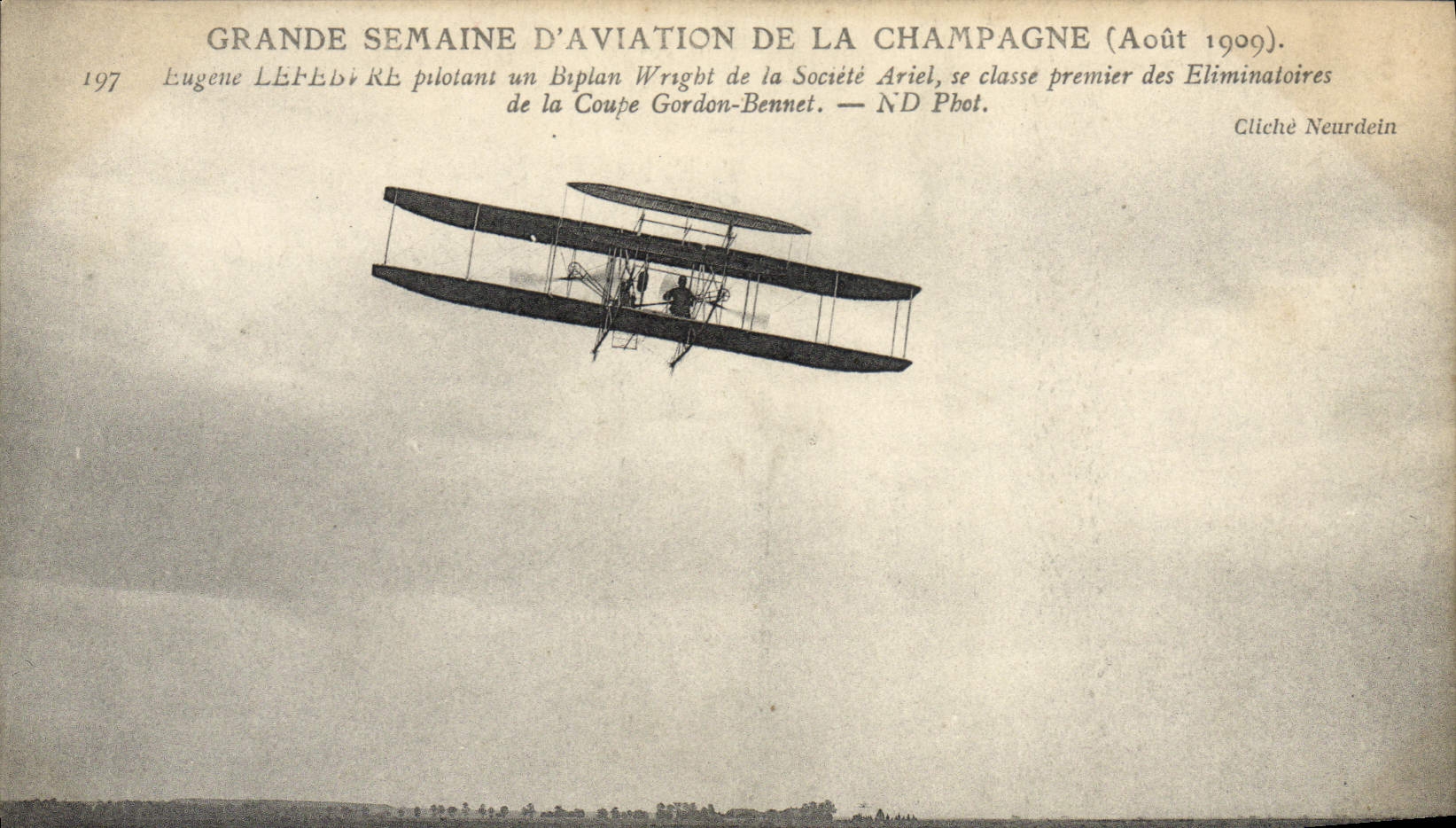 CPA Avion Aviation Grande semaine de l'aviation de la Champagne Eugene Lefebre pilotant un biplan Wright Ariel
