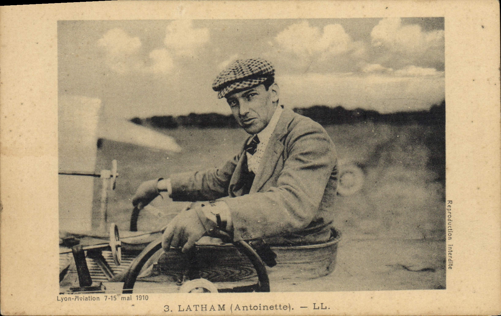 CPA Avion Aviation Latham Antoinette