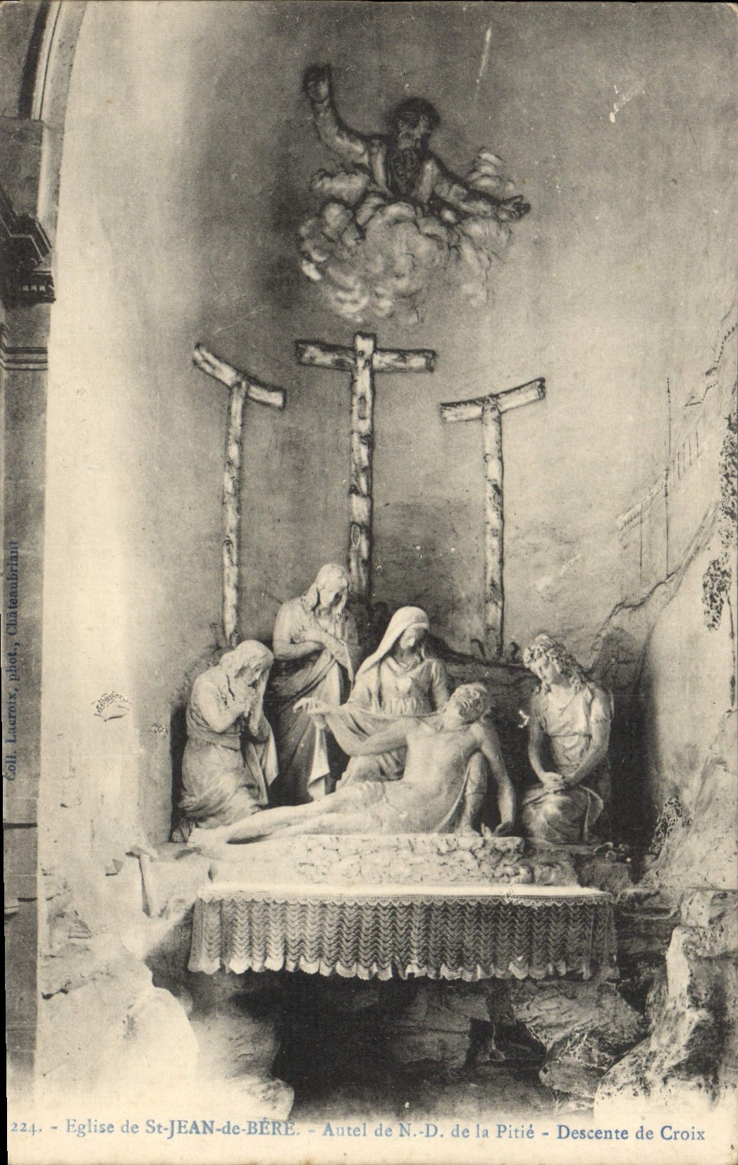 CPA Eglise de St Jean De Bere Descente De Croix Autel de Nd de la Pitie